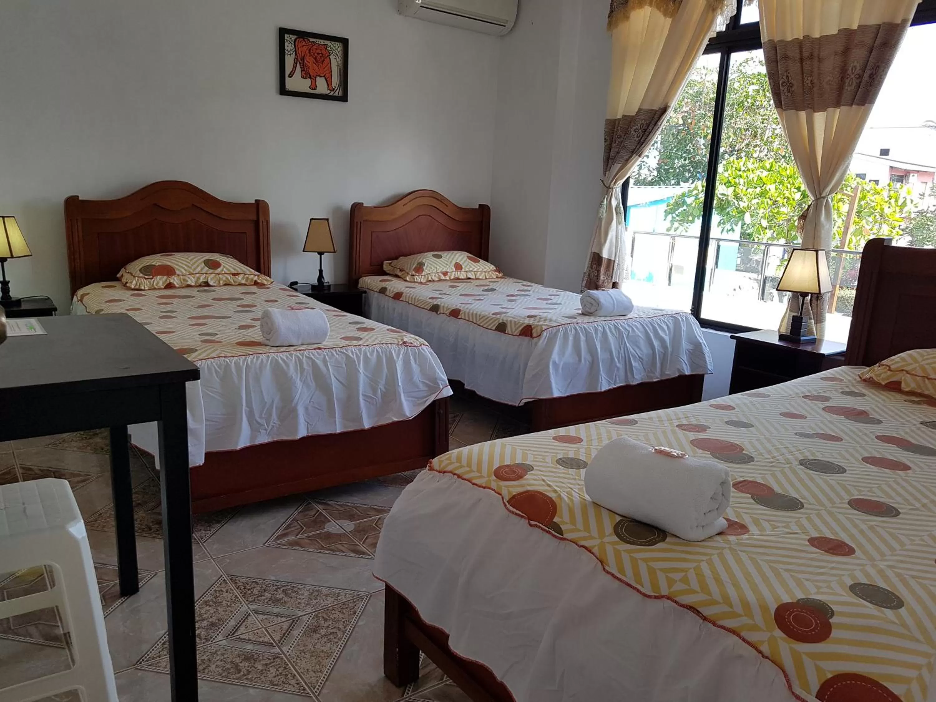 Balcony/Terrace, Bed in Hostal Cerro Azul