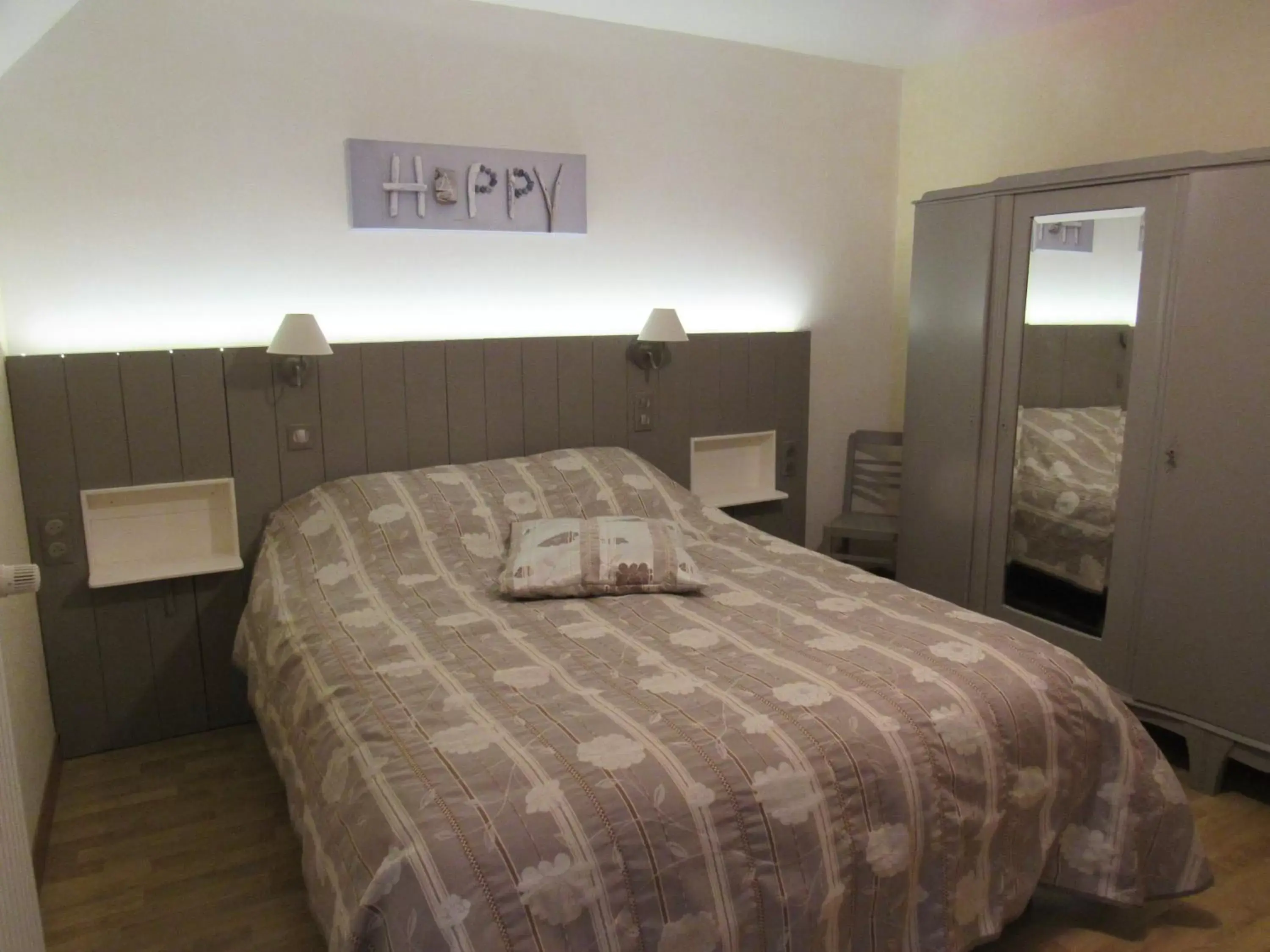 Quadruple Room with Shower in Armalou Quadruple Room with Shower in Armalou