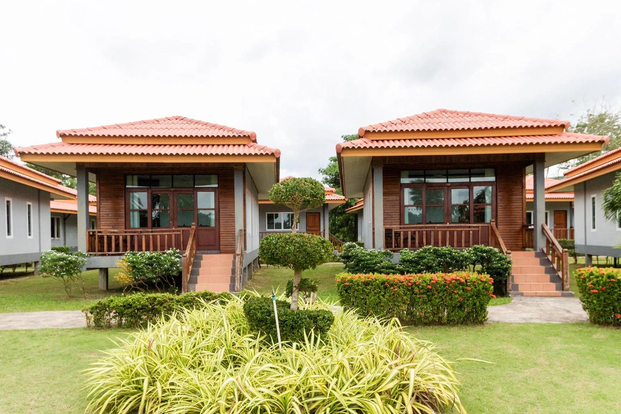 Property building in Lanta Lapaya Resort