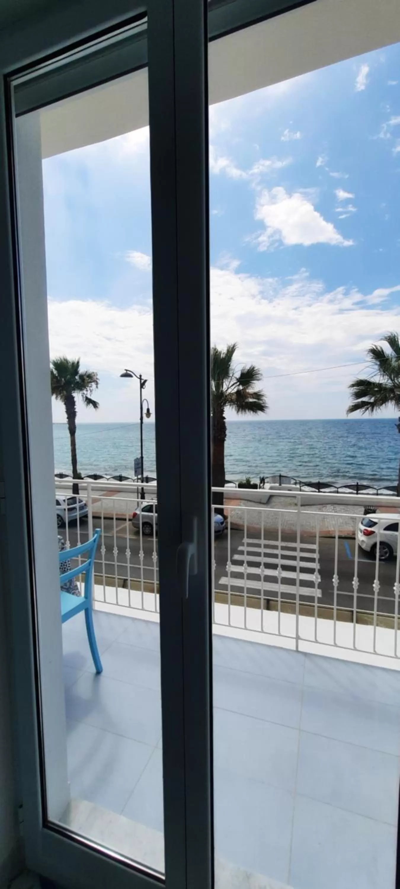 Sea View in B & Beach