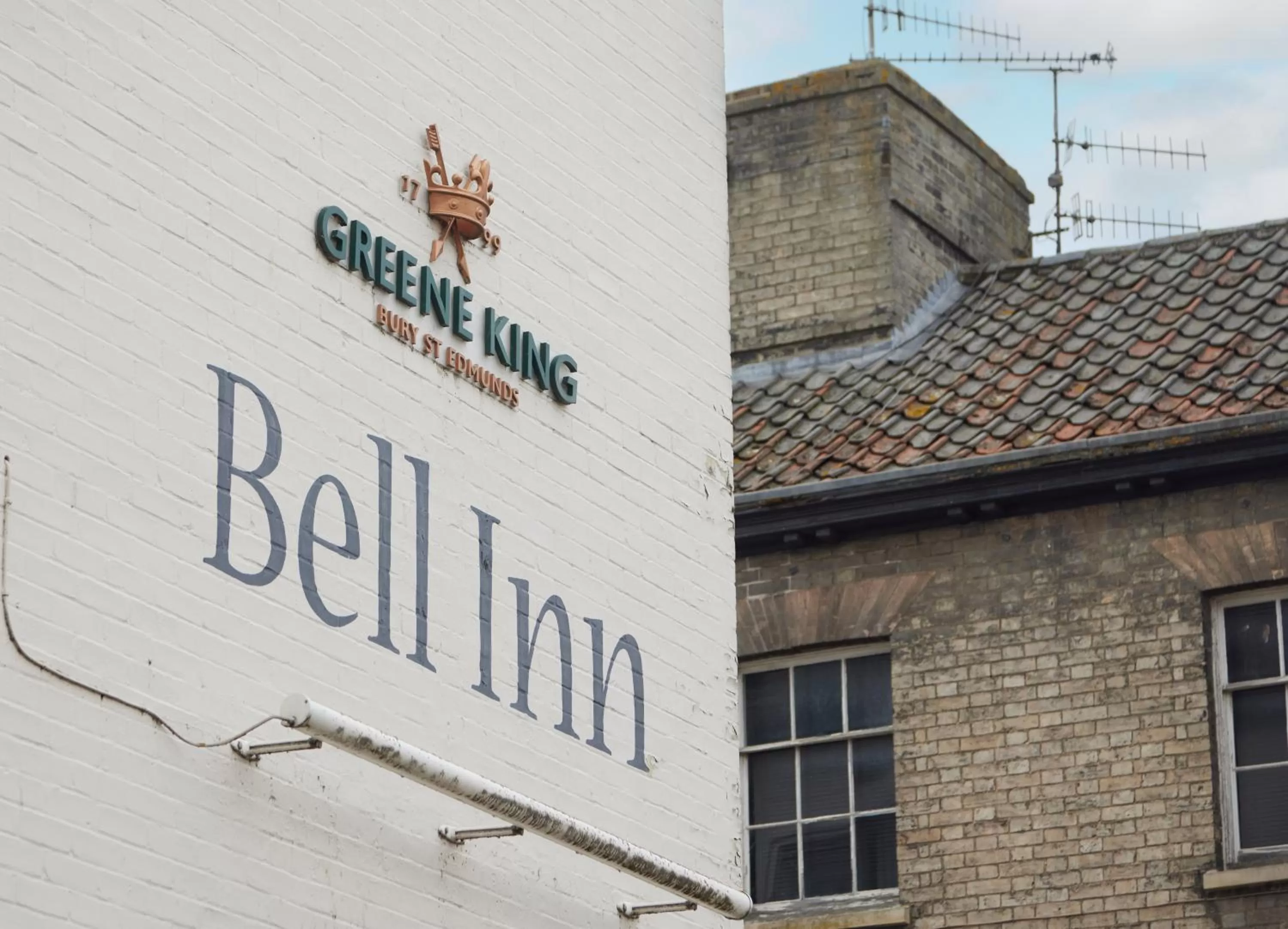 Logo/Certificate/Sign in Bell by Greene King Inns