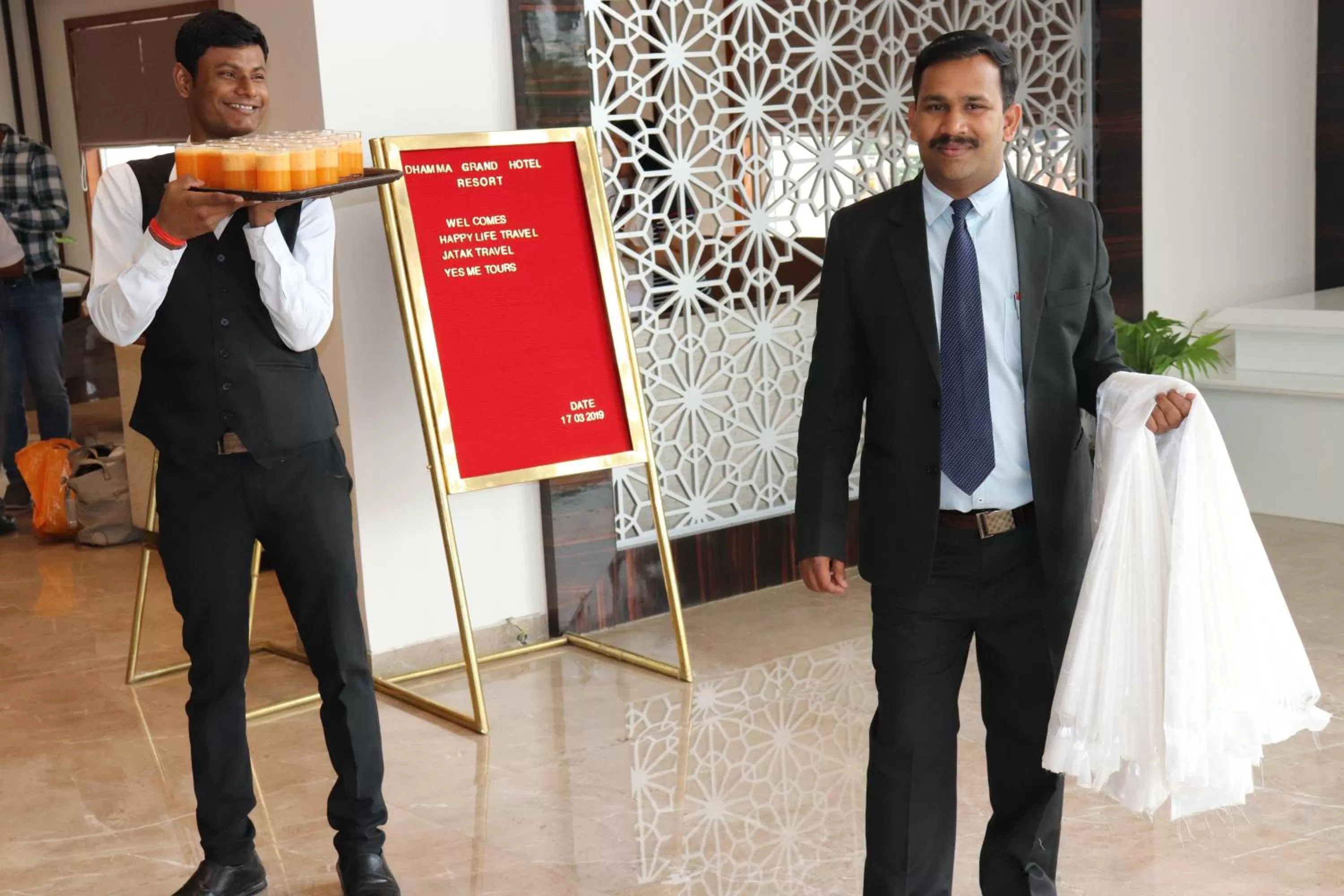 Dhamma Grand Hotel Resort