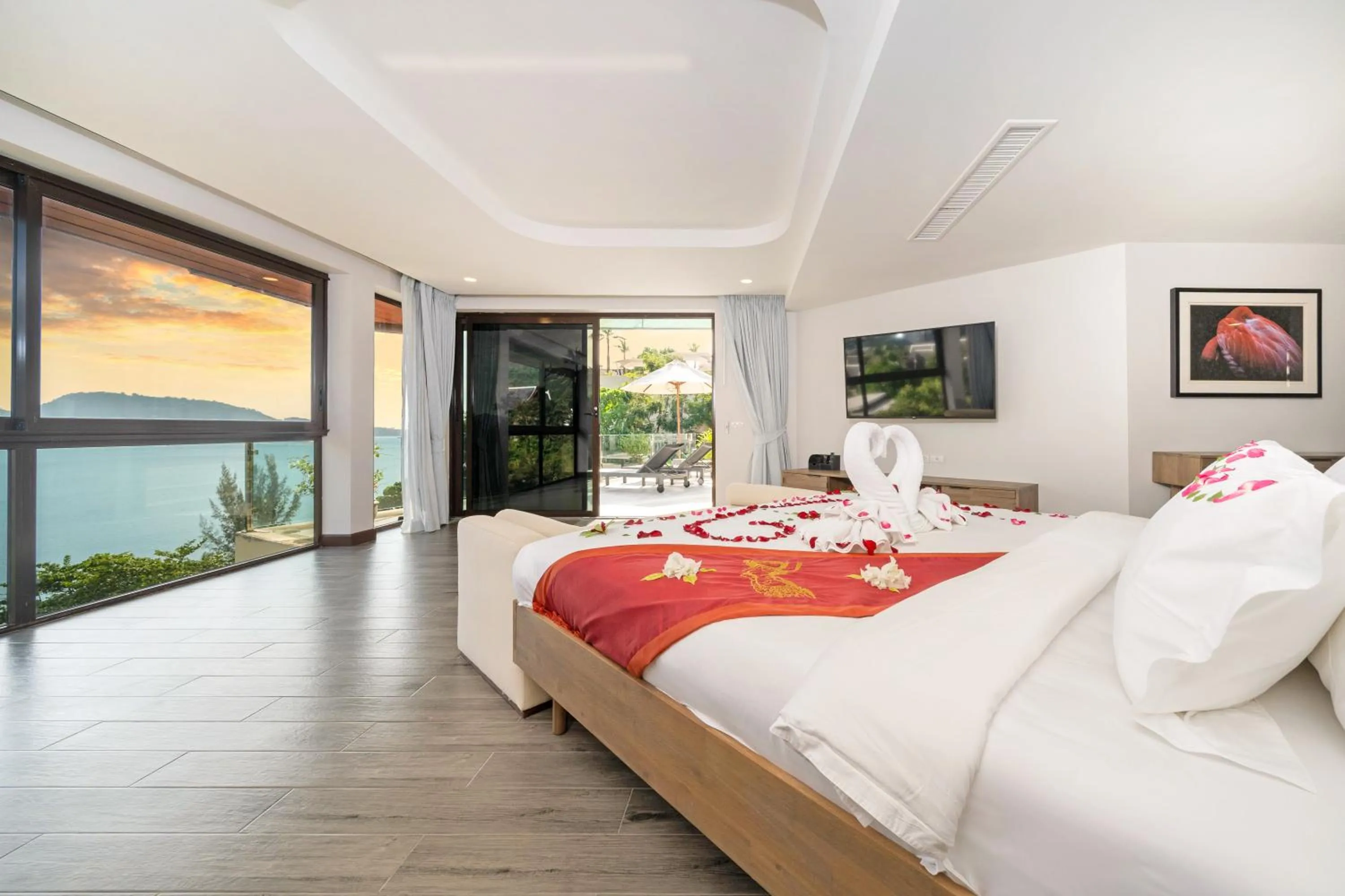 Bedroom, Bed in IndoChine Resort and Villas
