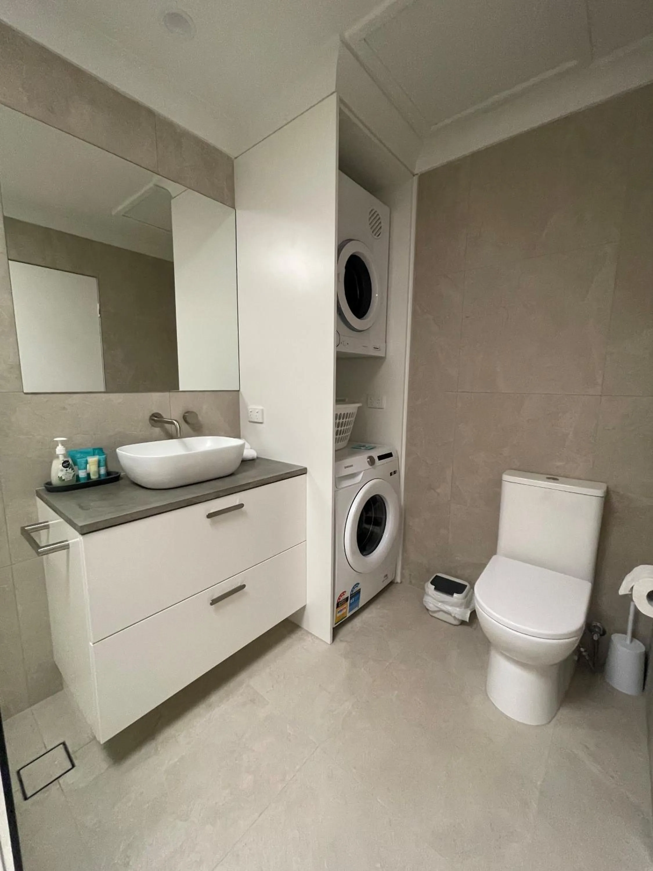 Noosa Entrance Waterfront Resort