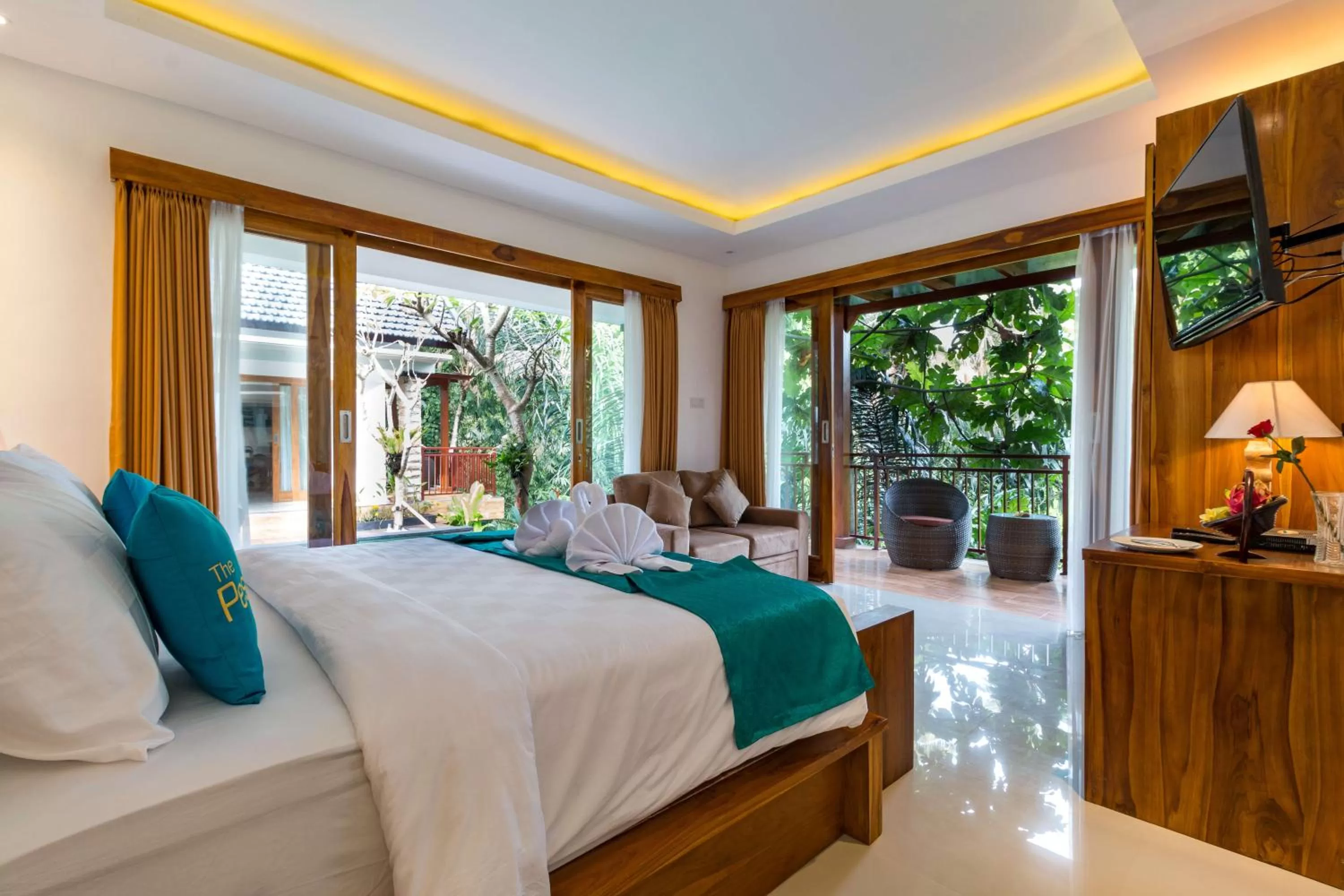 Bed in The Pesaren Ubud