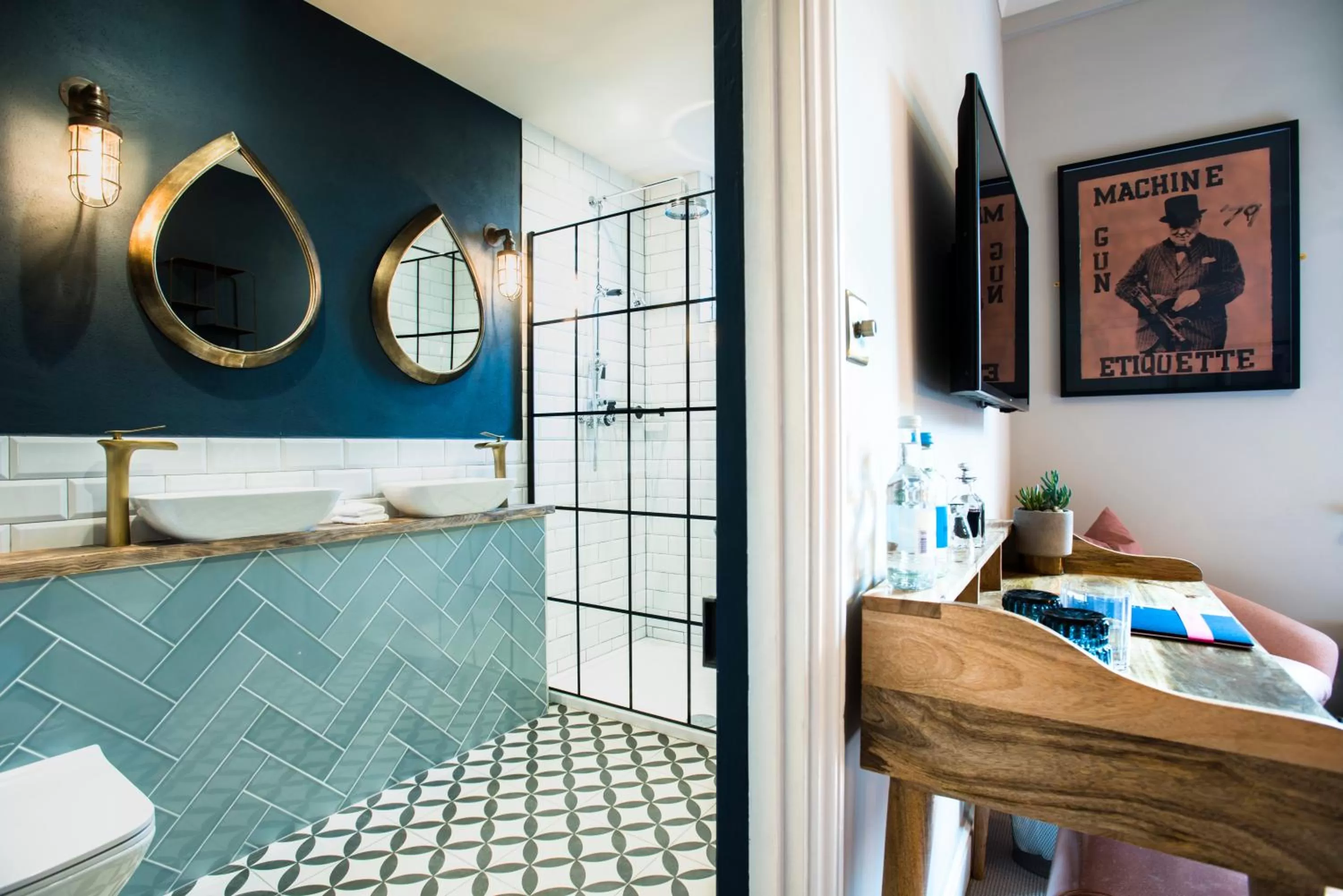 Toilet in The Lodge Duxford