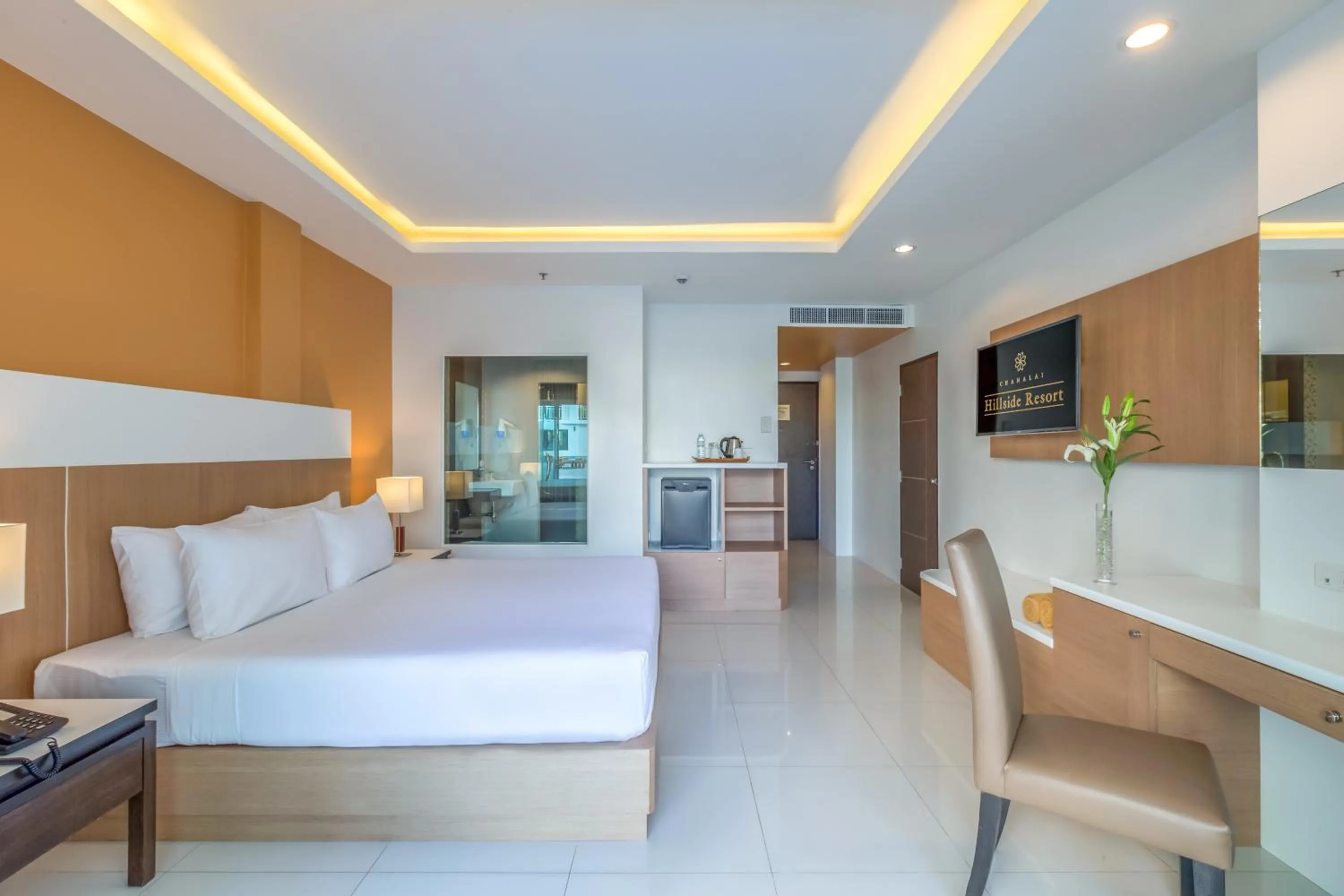 Photo of the whole room, Bed in Chanalai Hillside Resort, Karon Beach