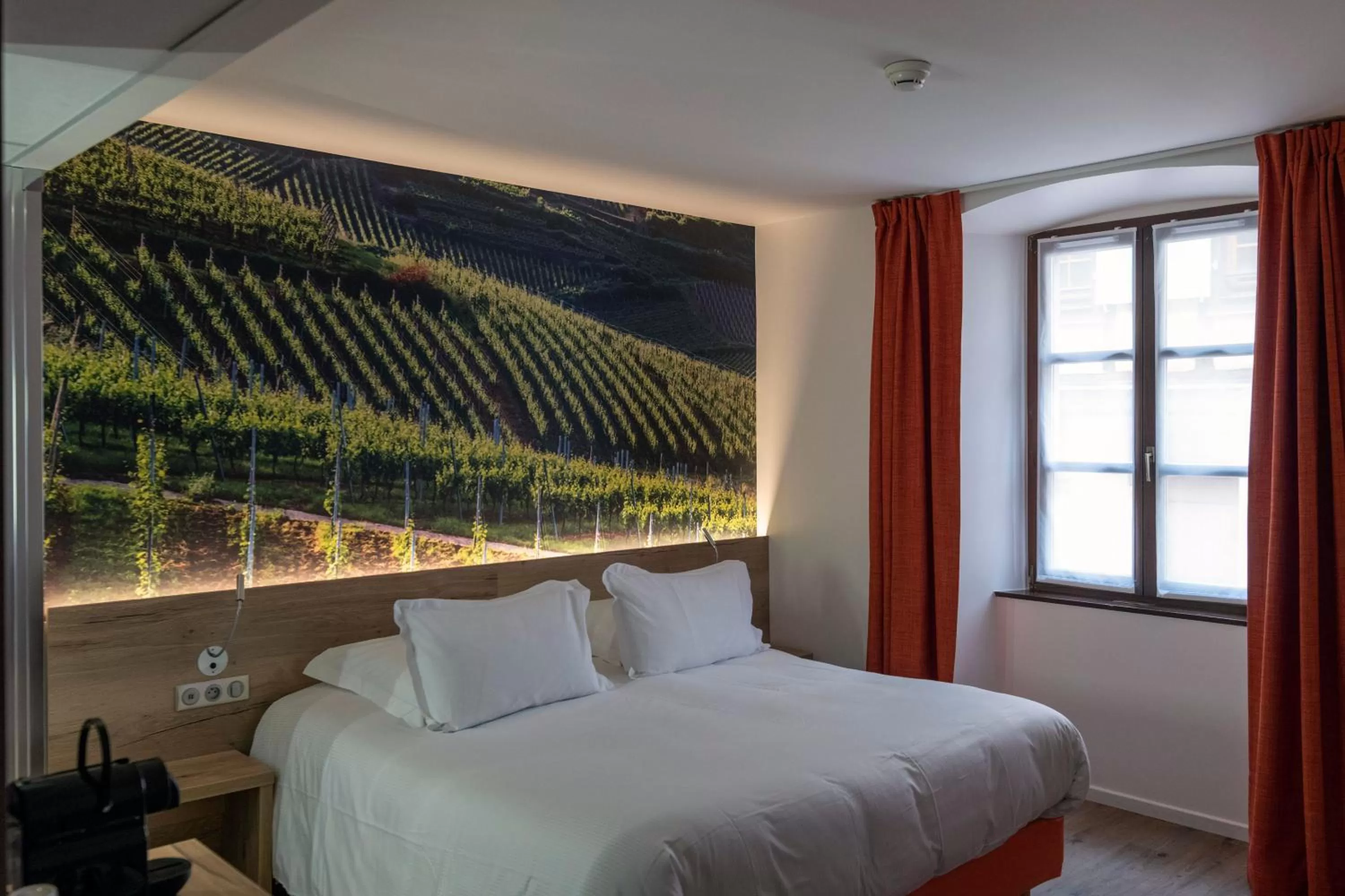 Bed in Hotel KLE, BW Signature Collection