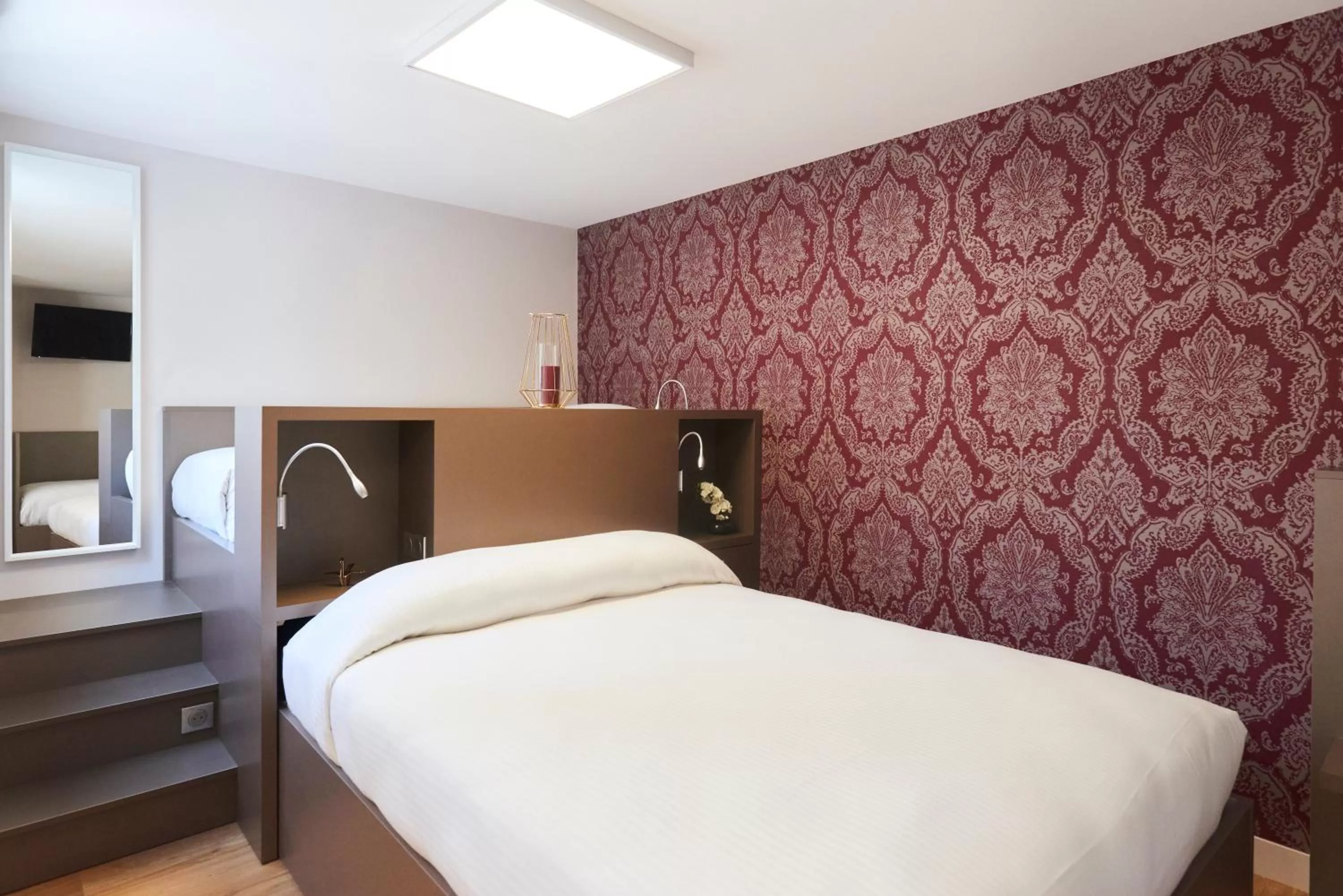 Bed in Hotel Le Petit Duquesne