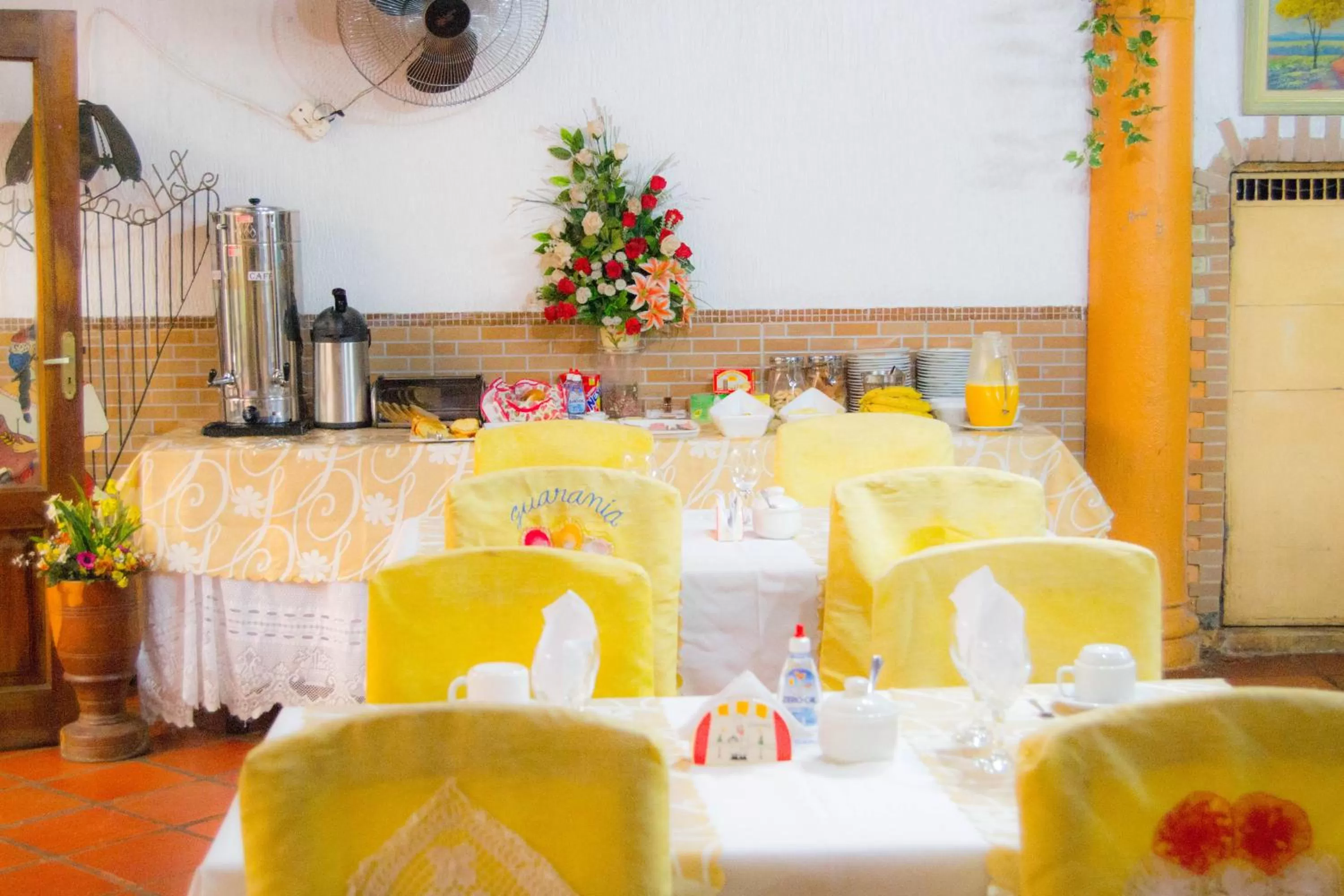 Restaurant/places to eat, Banquet Facilities in Hotel & Restaurante Guarania