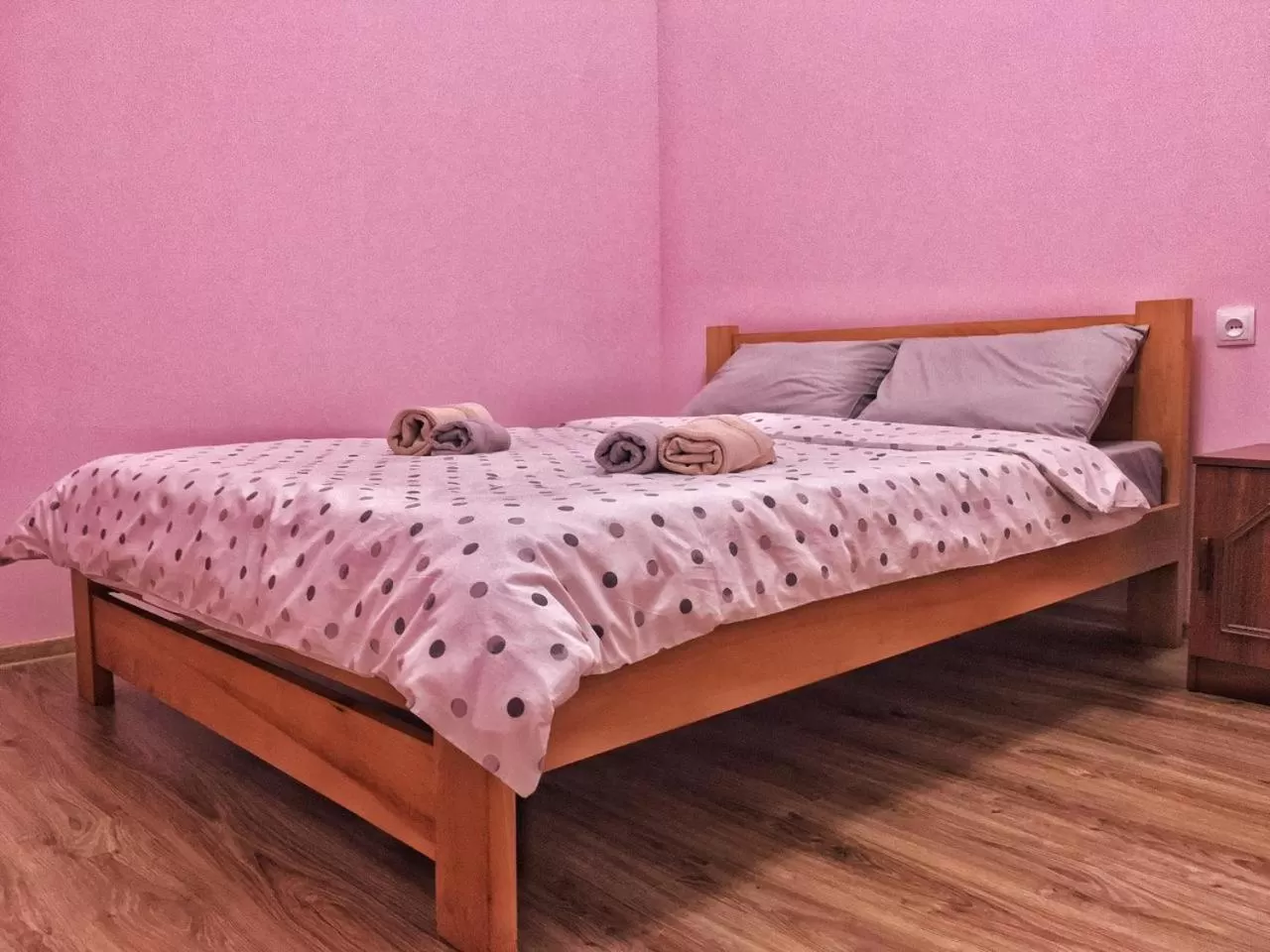 Decorative detail, Bed in Vercxli 24