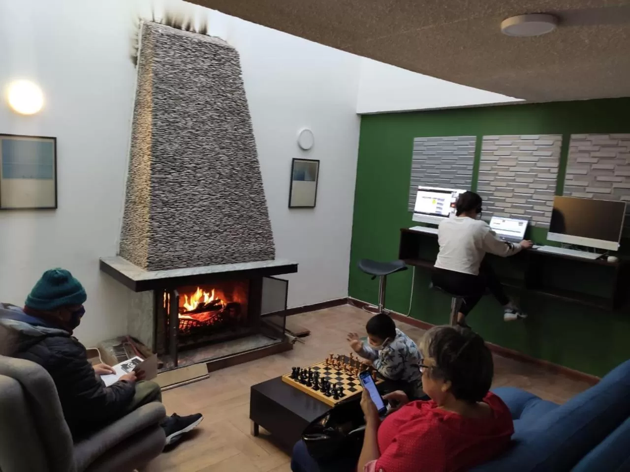 acogedor Hostal usaquen la parada del tren