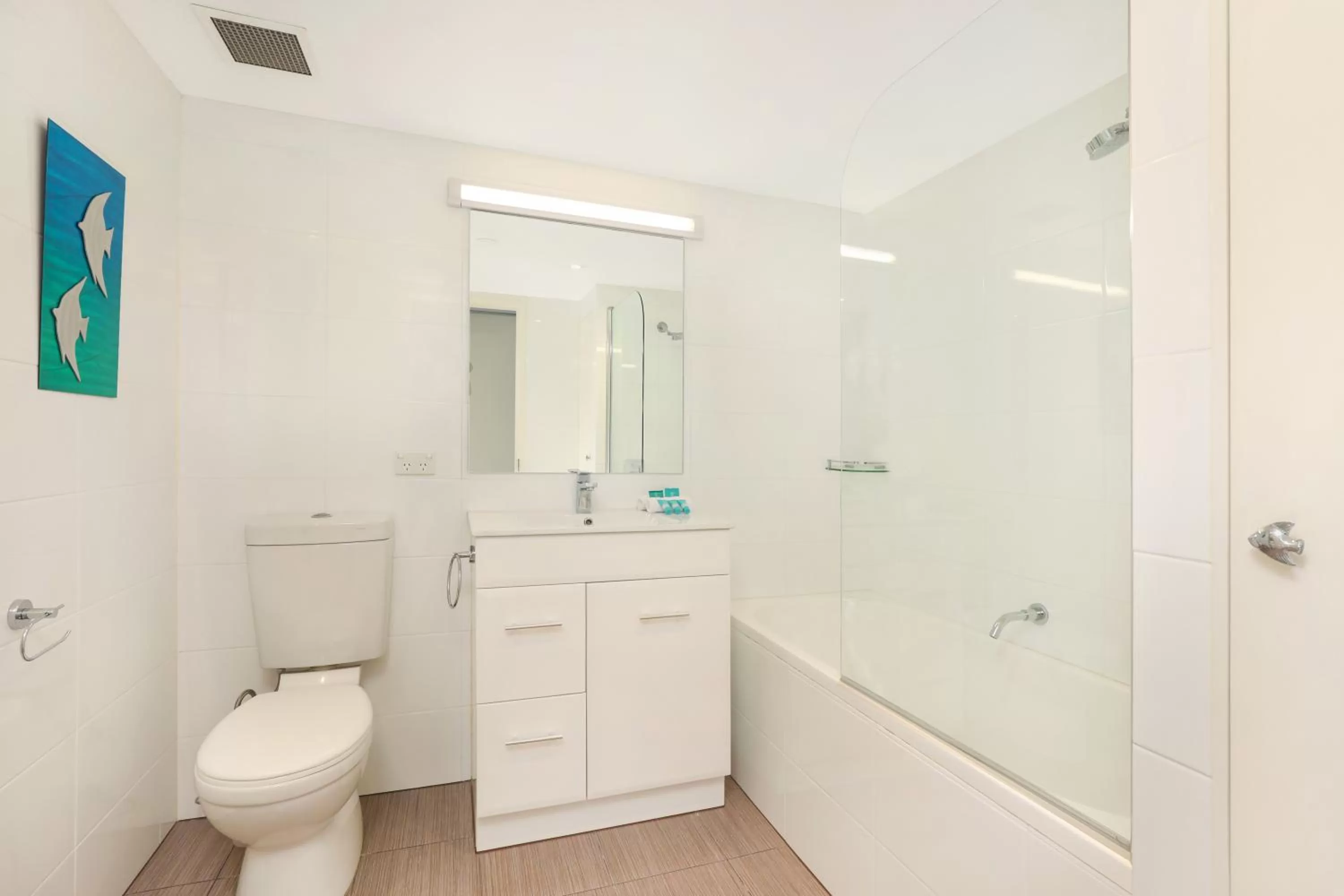 Two-Bedroom Superior Apartment with Ocean View in ULTIQA Points North