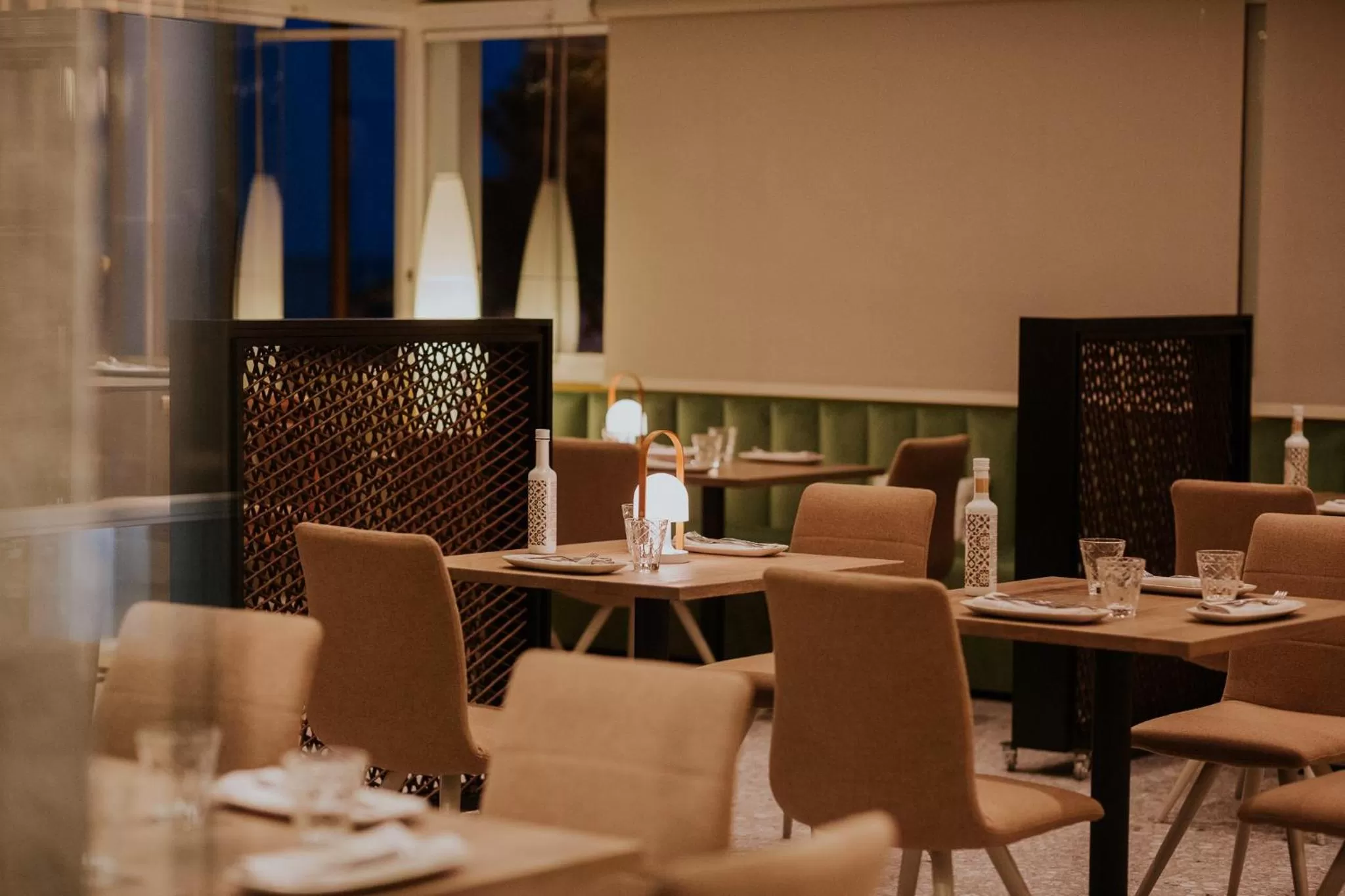 Restaurant/places to eat in Hotel Meridional