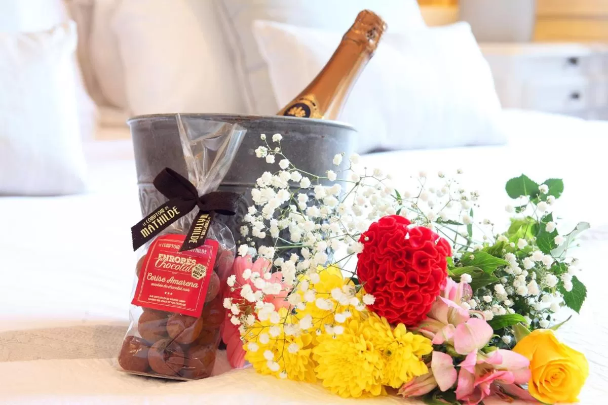 Decorative detail in Chambres Aux Sabots Rouges