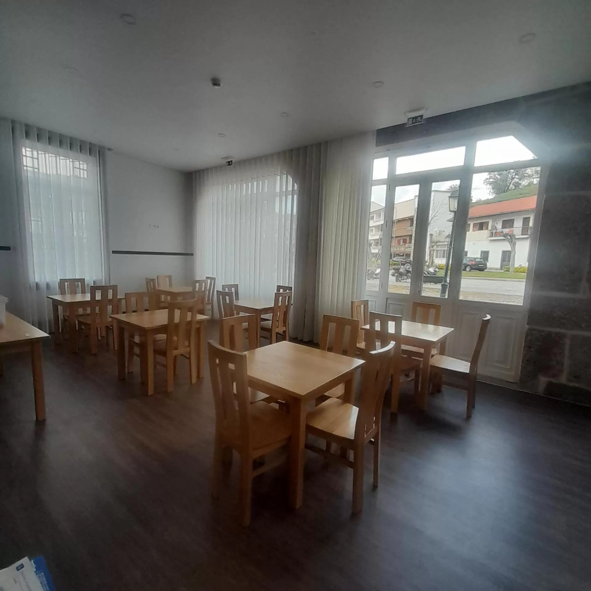 Restaurant/Places to Eat in DOURO B&B Pensão Avenida