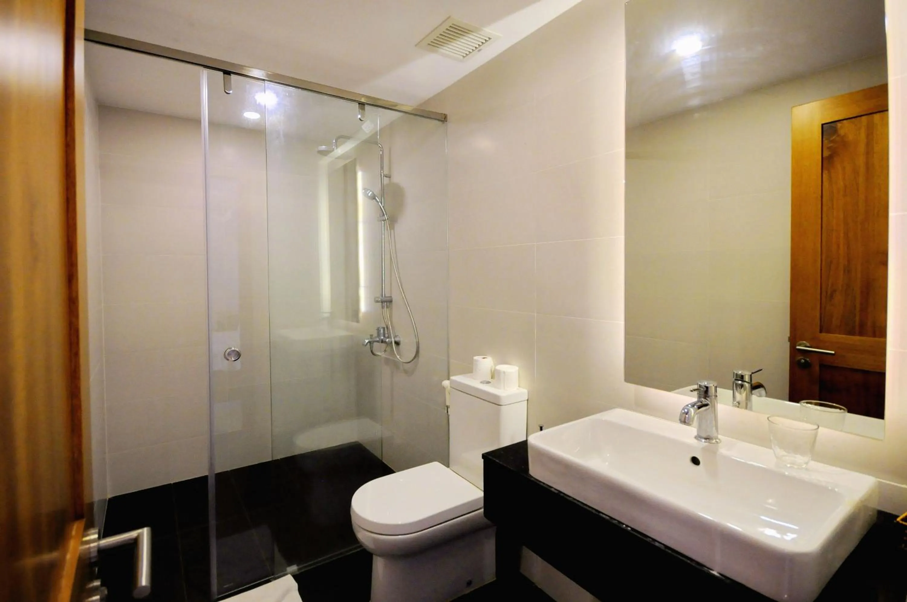 Holi Beach Hotel & Apartments