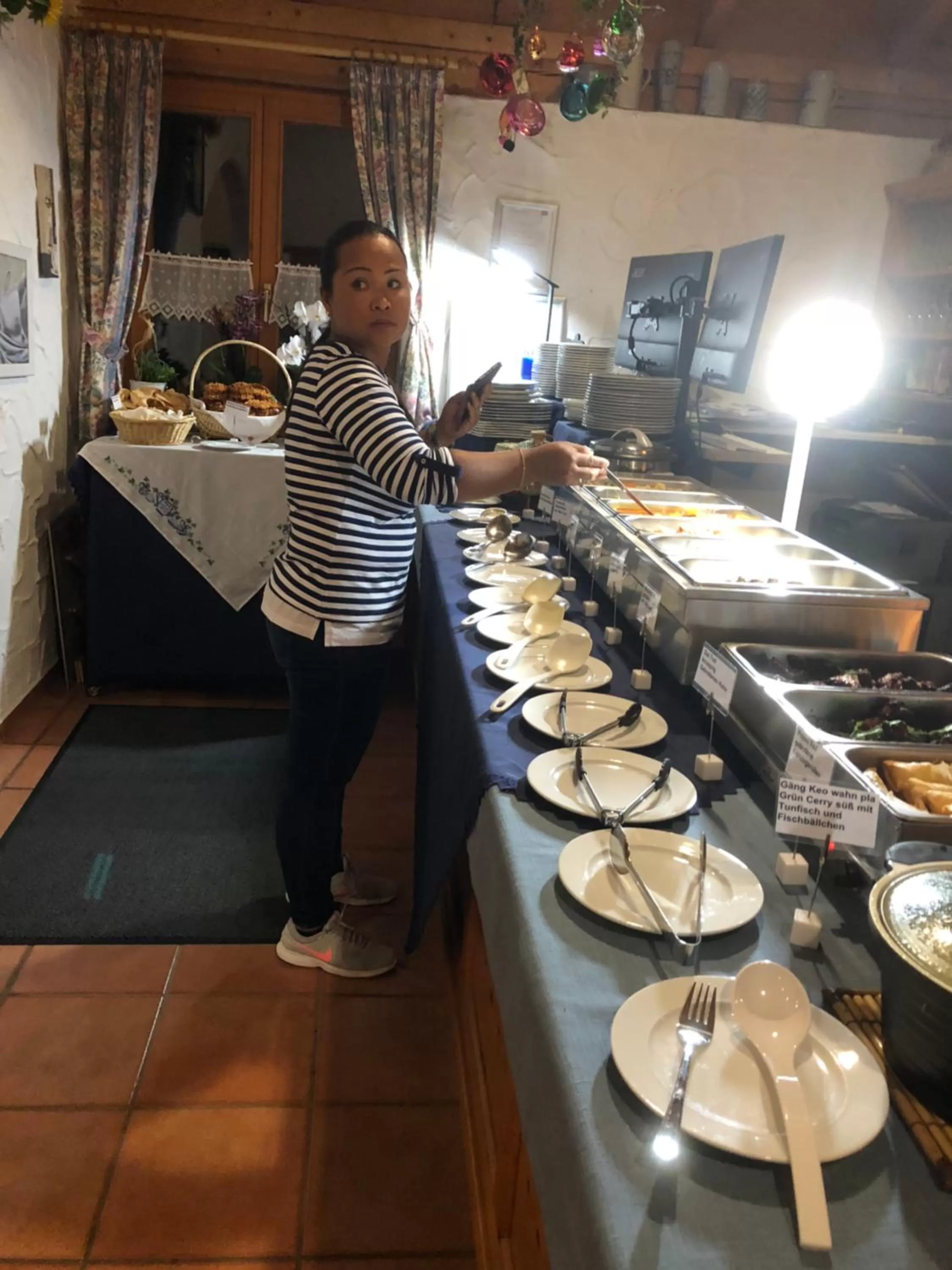 Restaurant/places to eat in PAGA Hotel