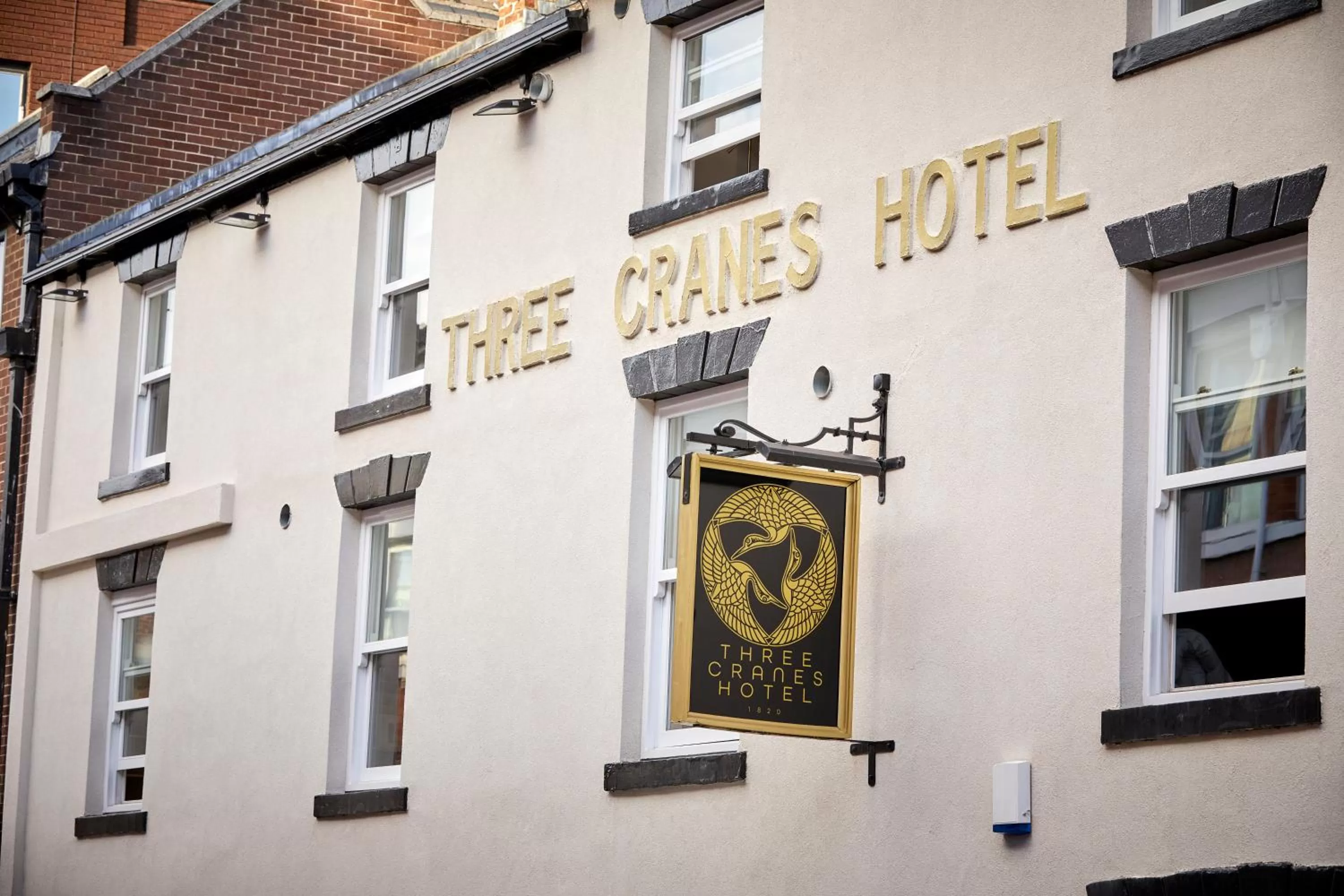 Property building in Three Cranes Serviced Apartments