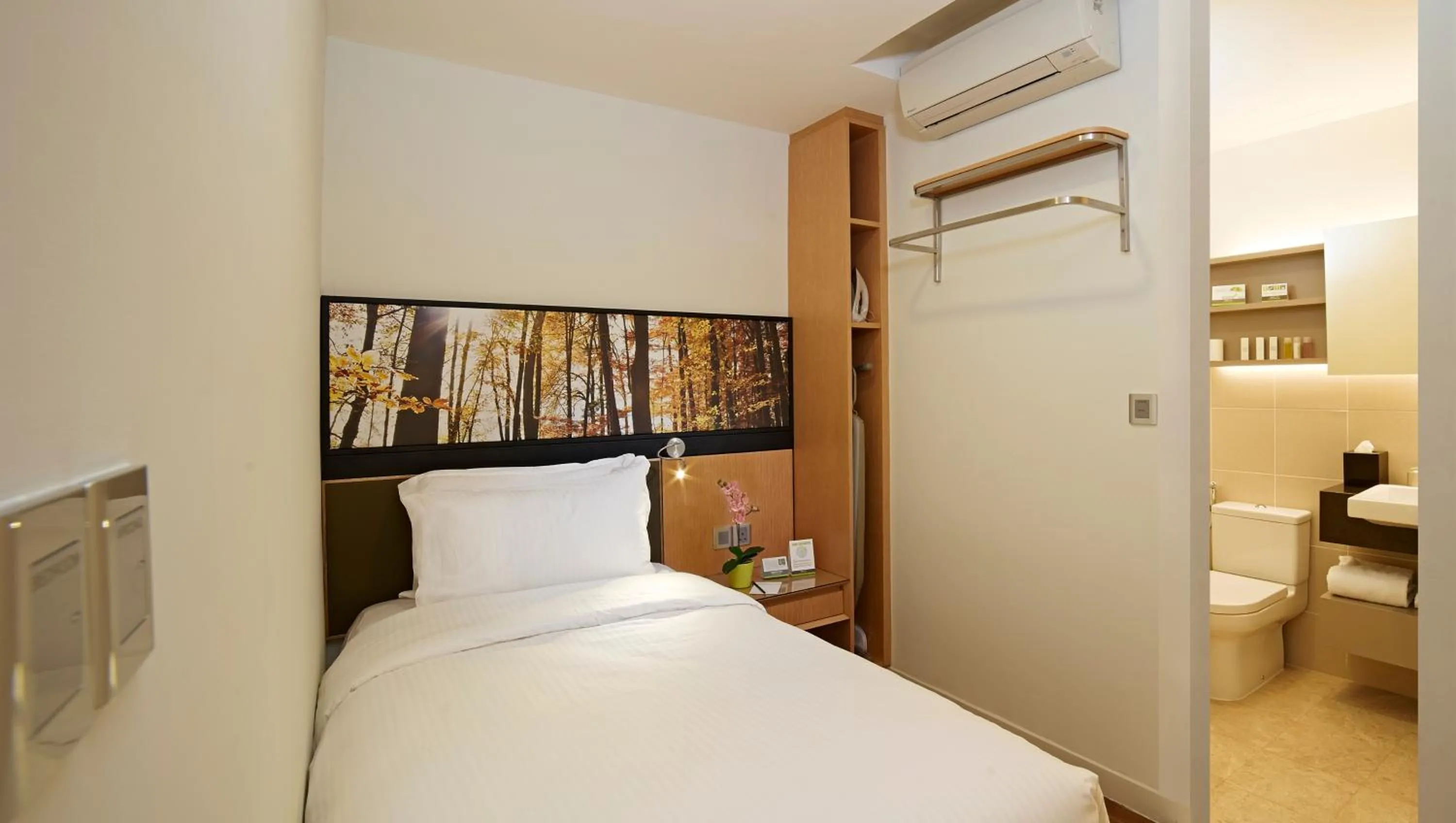 Bathroom, Bed in The Signature Hotel & Serviced Suites Hartamas Kuala Lumpur