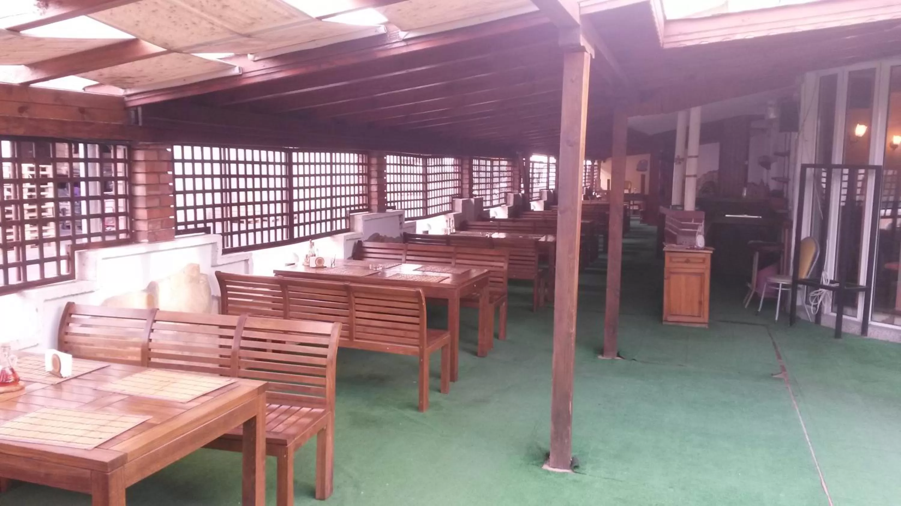 Restaurant/Places to Eat in Casa Blanca