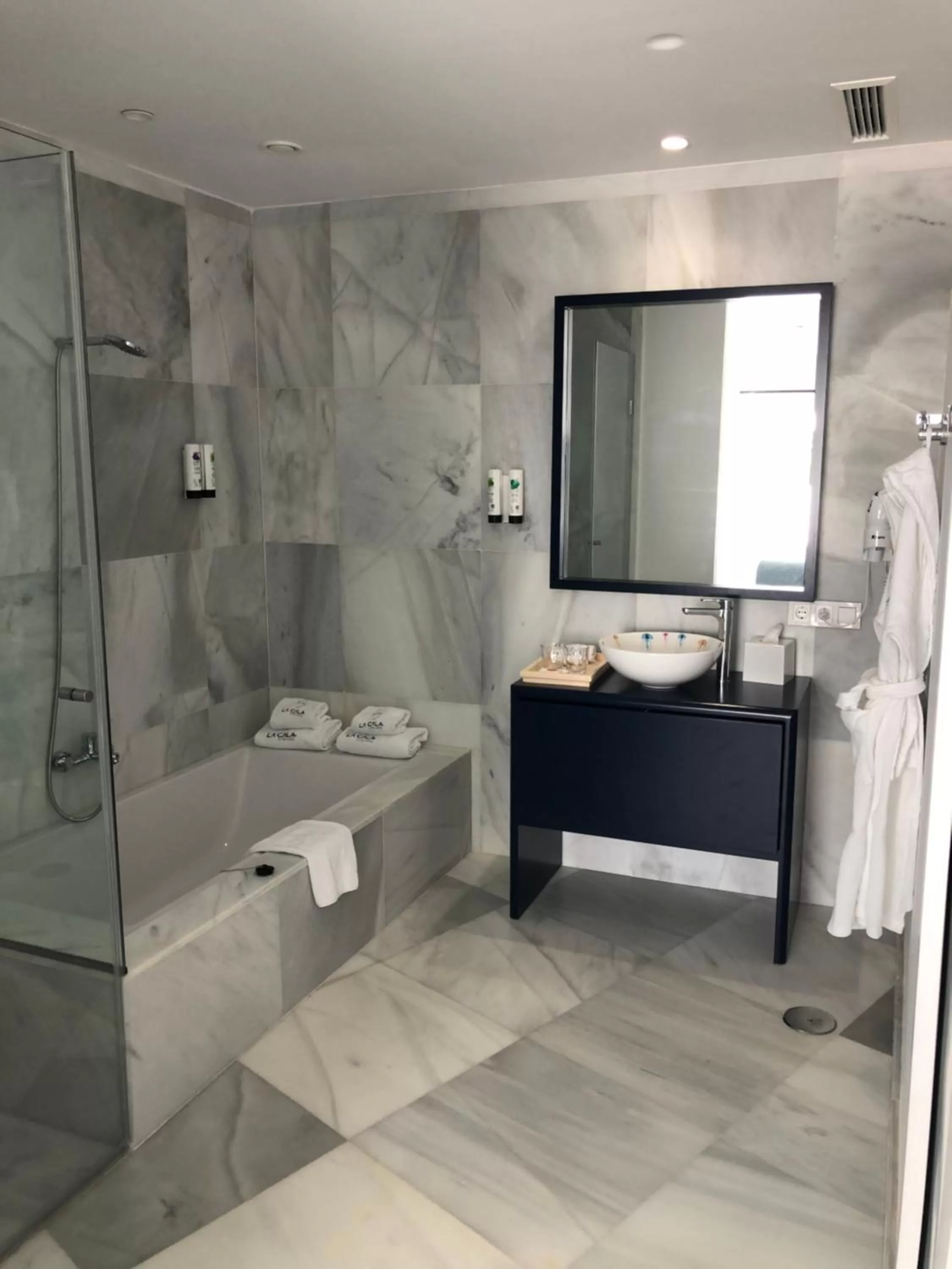 CalaLanzarote Suites Hotel - Adults Only