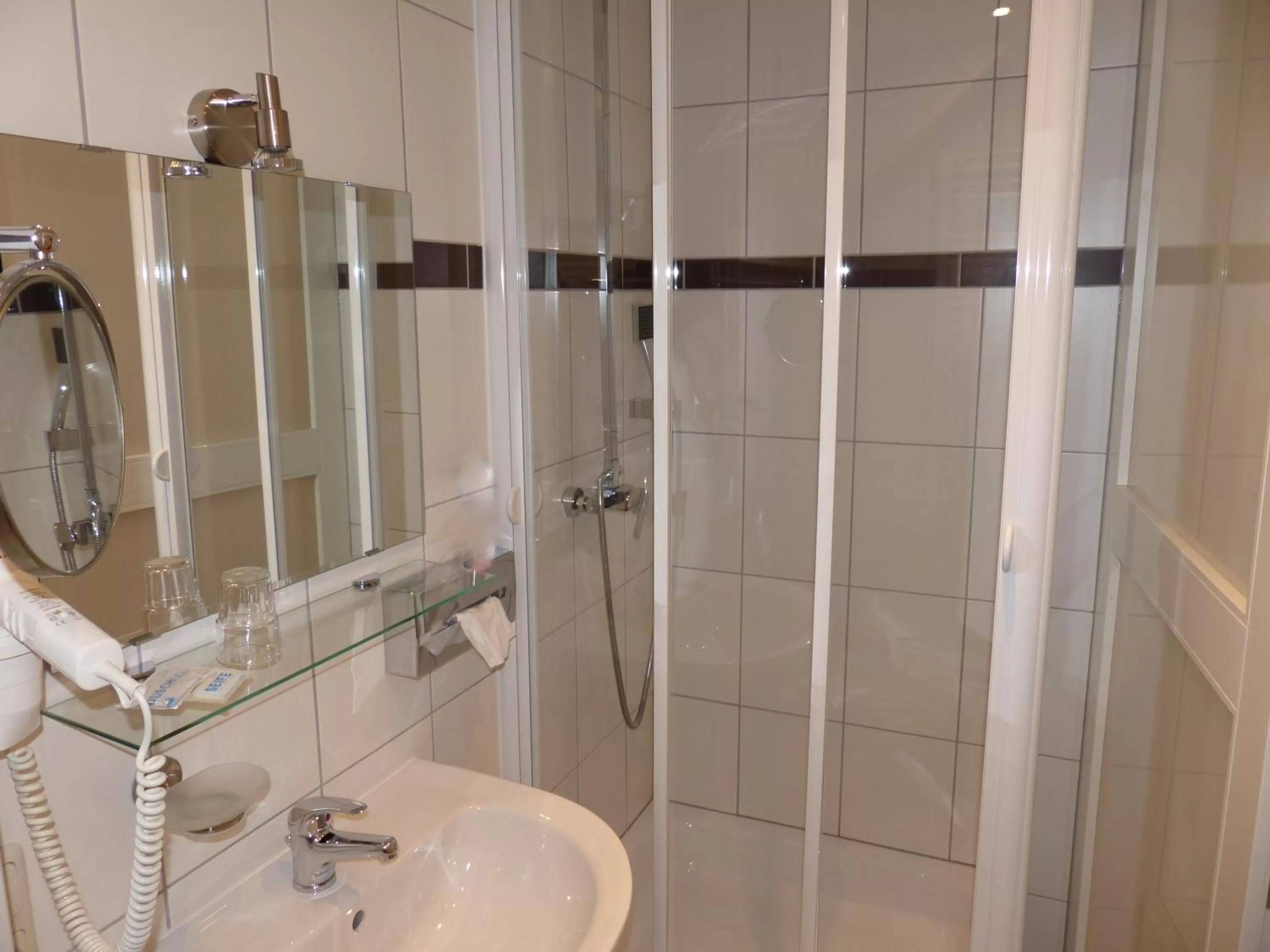 Bathroom in City Hotel by celina