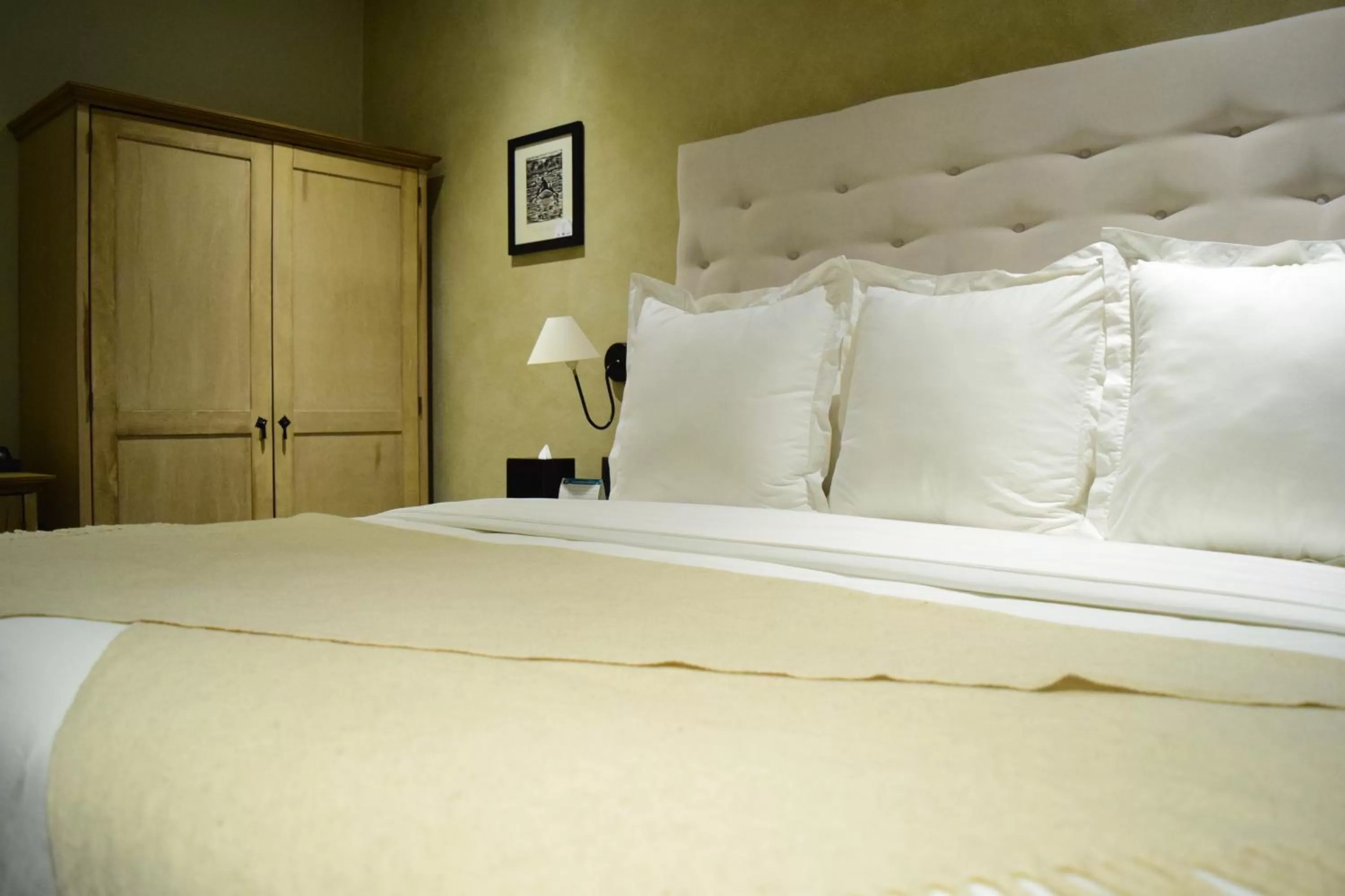 Bed in Hotel Bouquet (Adults Only)