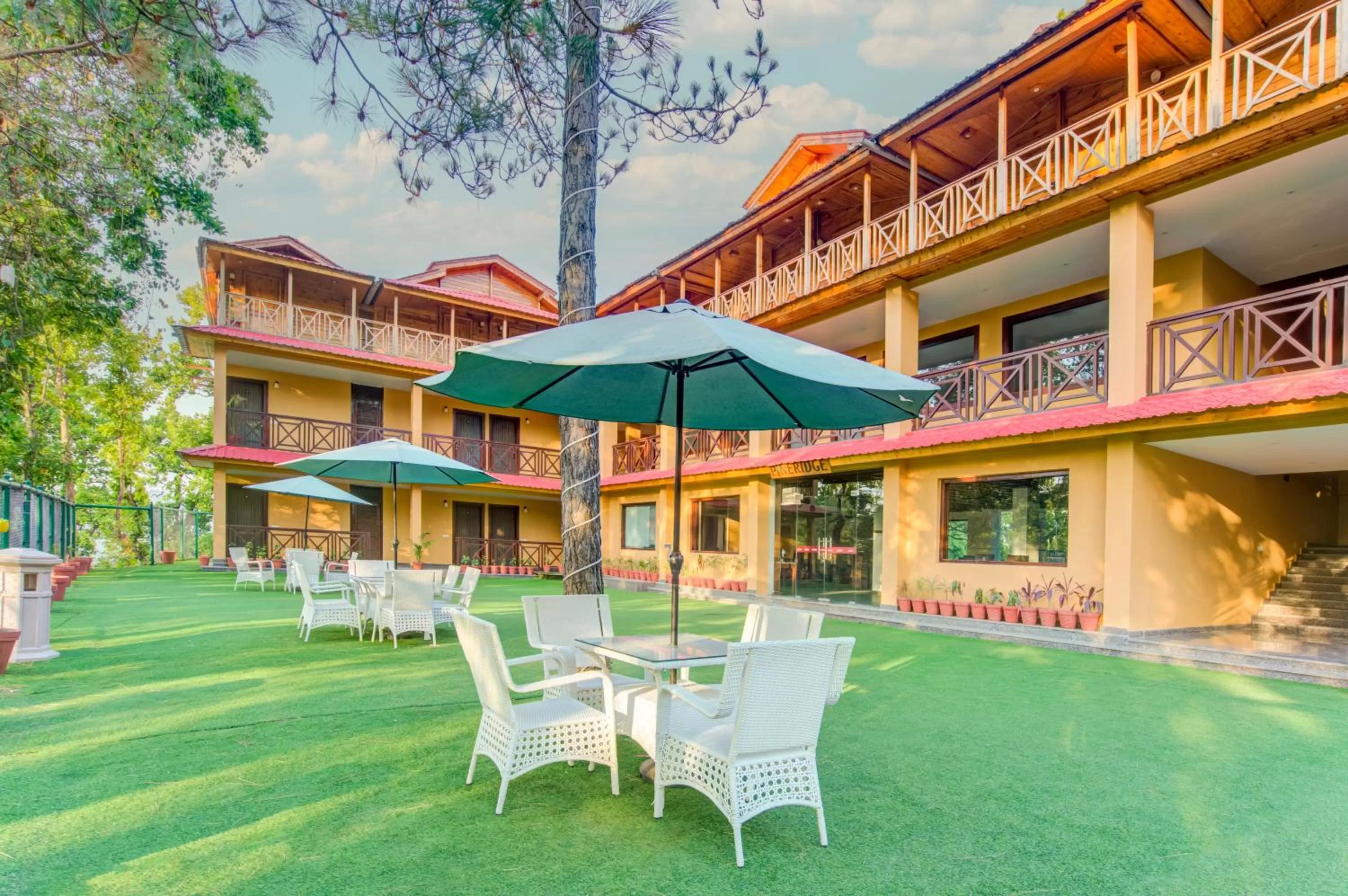 Summit Jungle Resort