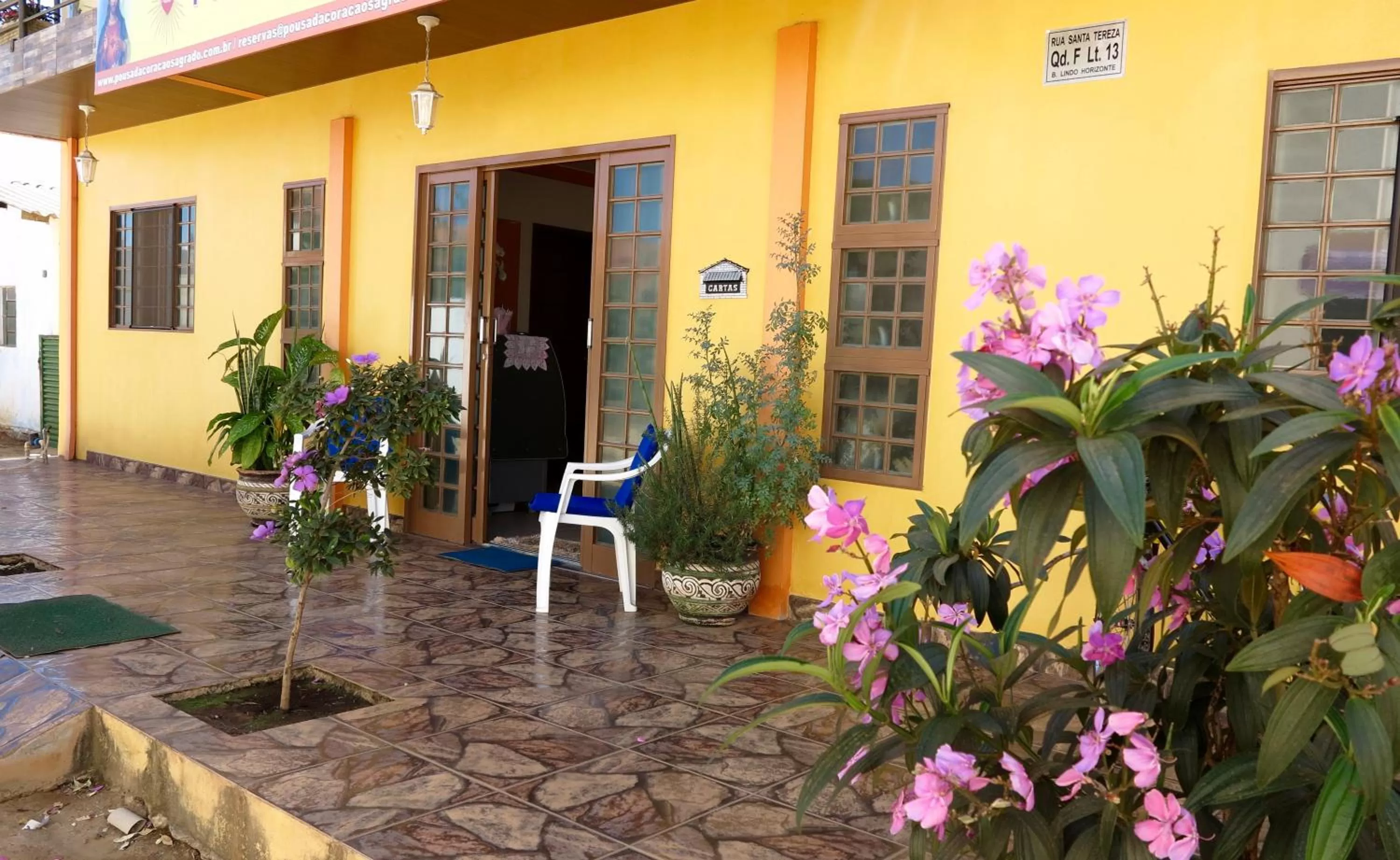 Property building in Pousada Corazao Sagradao