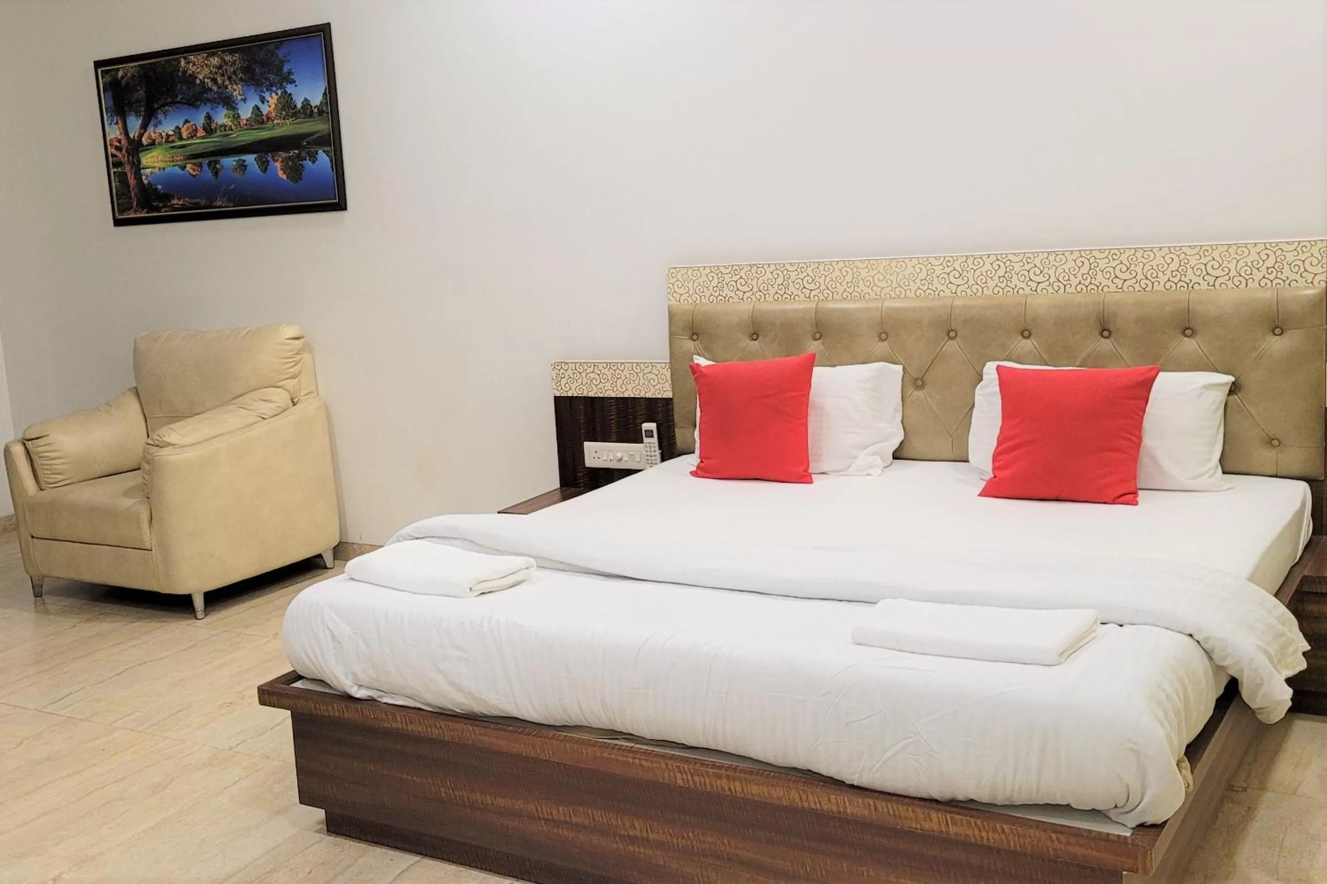 Bed in Hotel Om Inn - Talegaon Dabhade