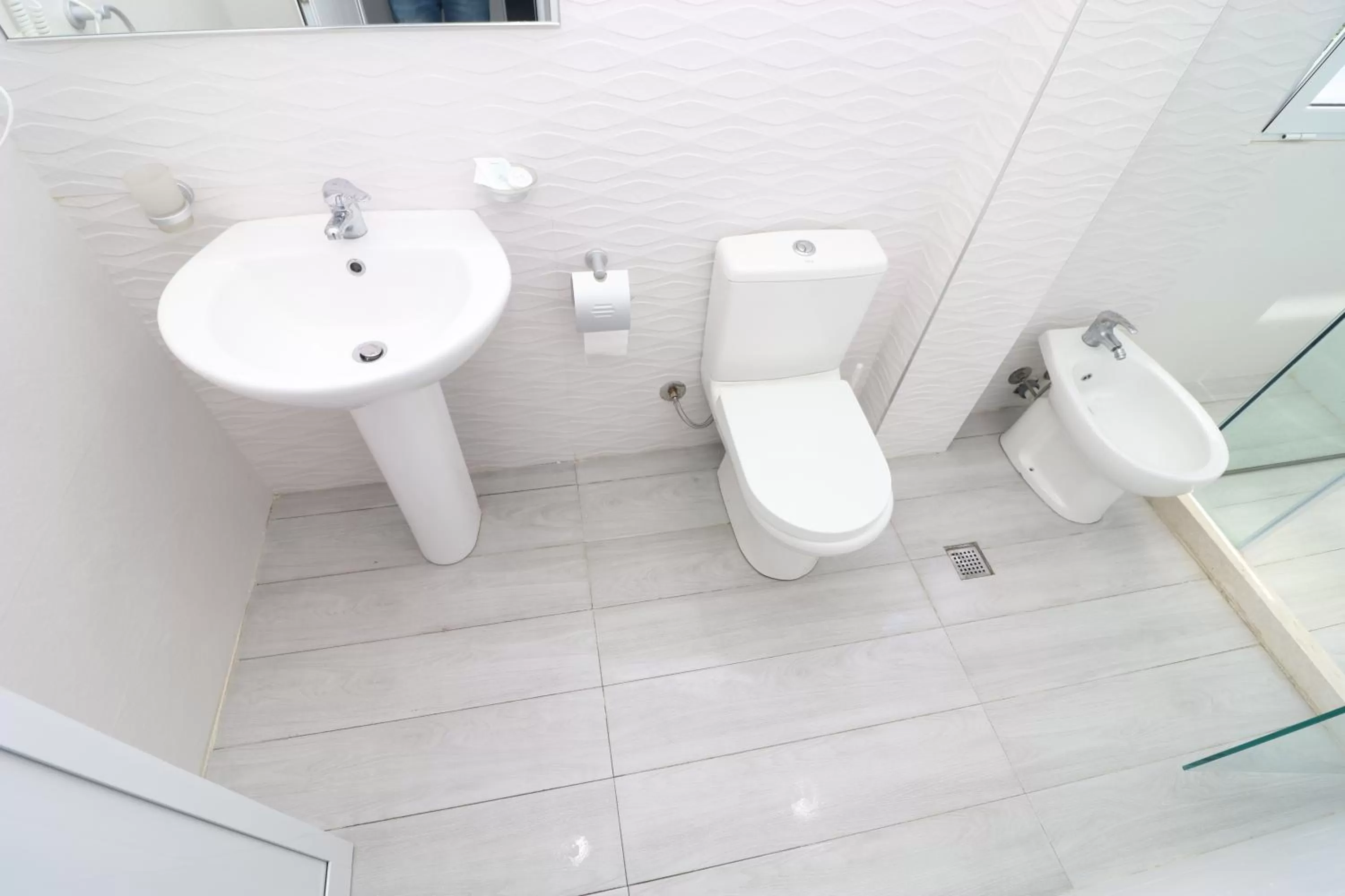 Shower, Bathroom in HOTEL KRISTAL