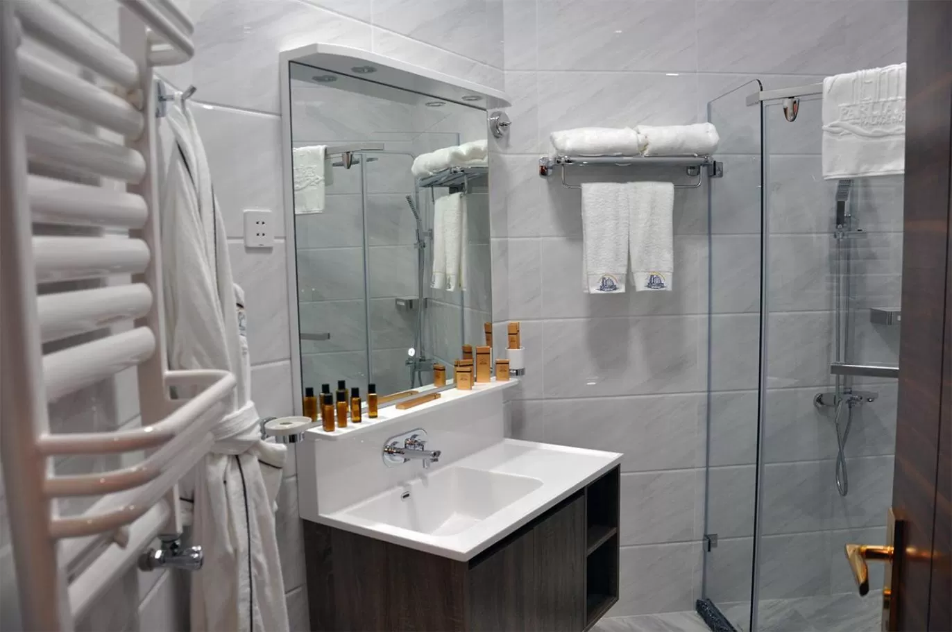 Parliament Palace Hotel