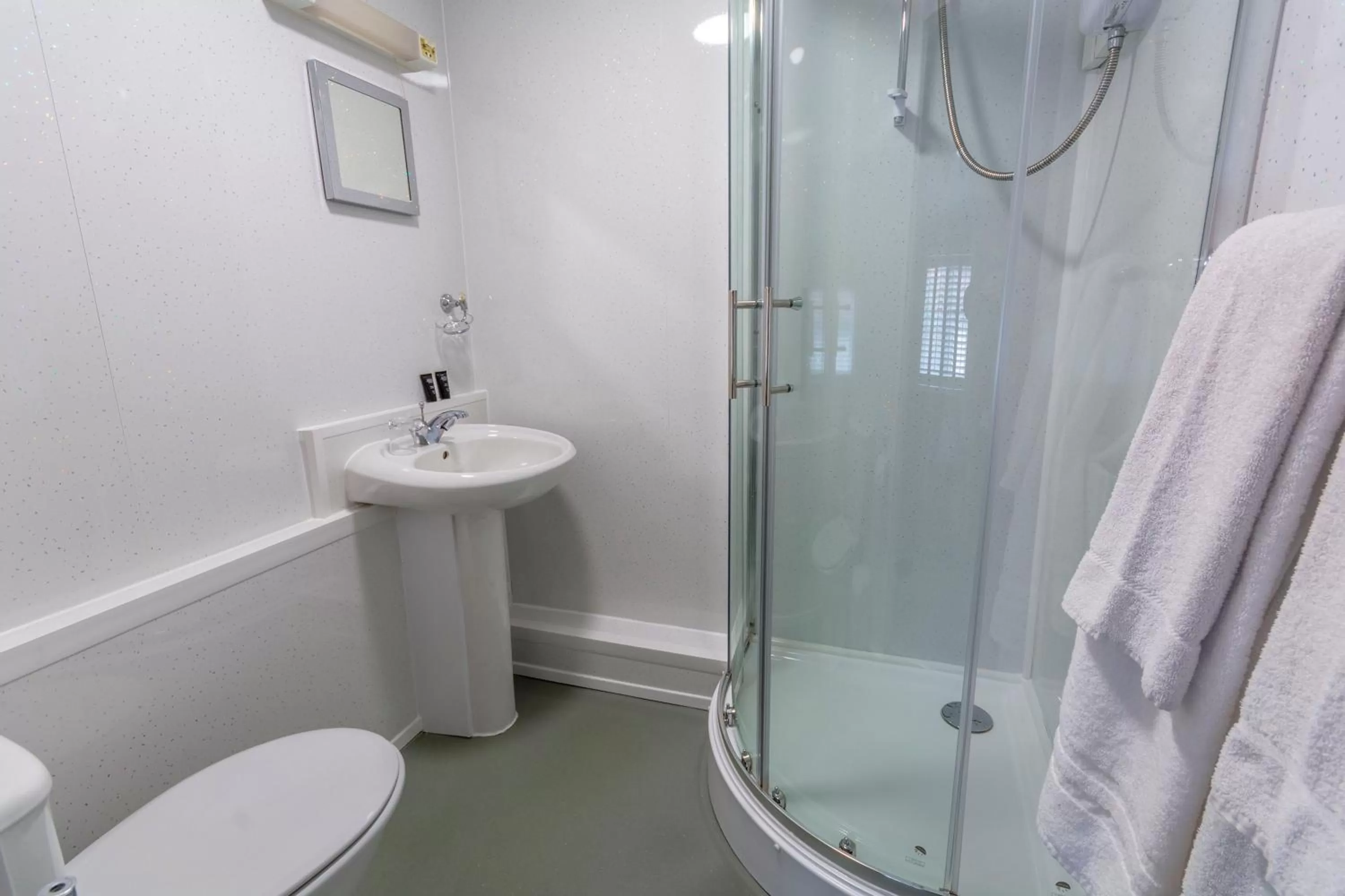 Shower in The Forest Lodge