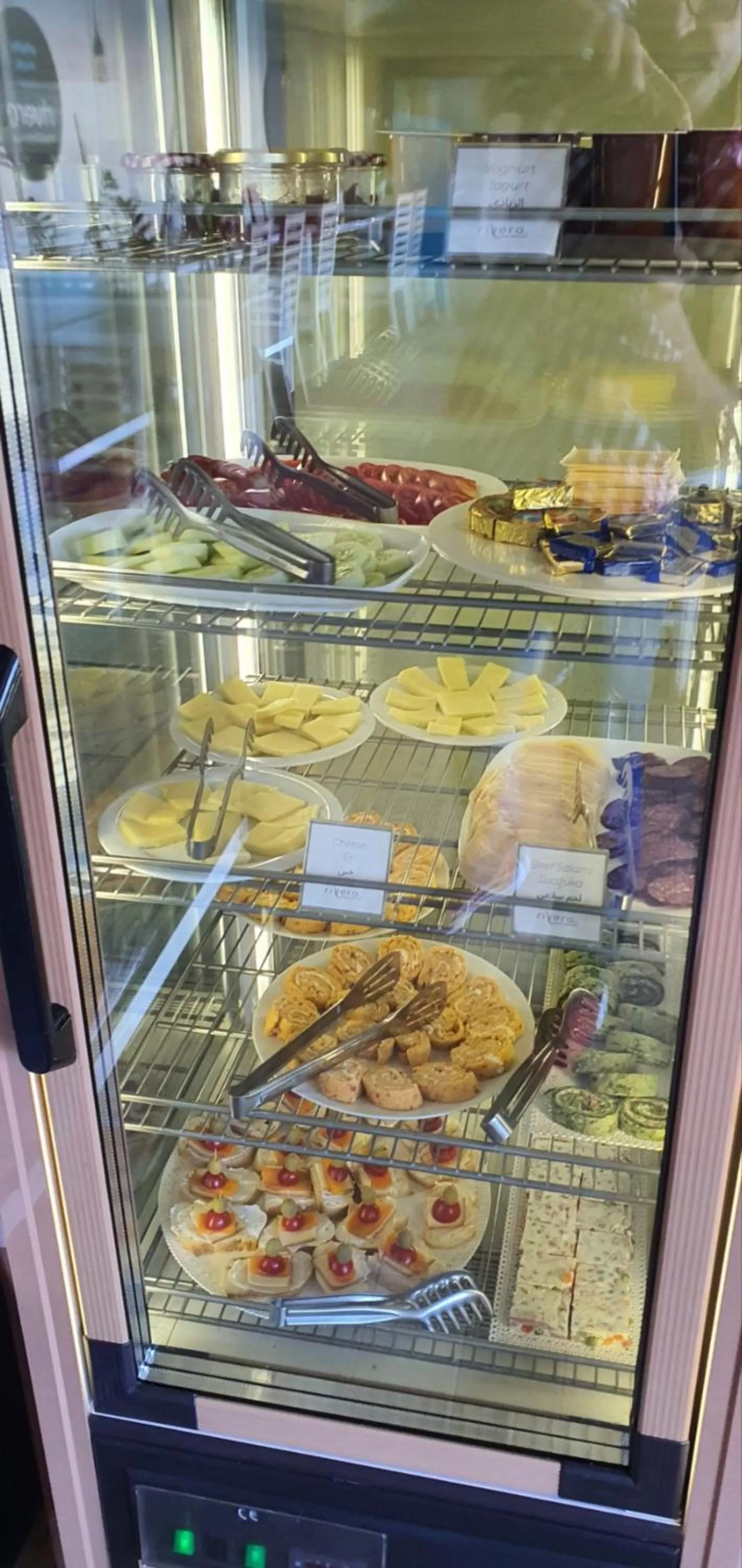 Breakfast in Hotel Rivero A&S