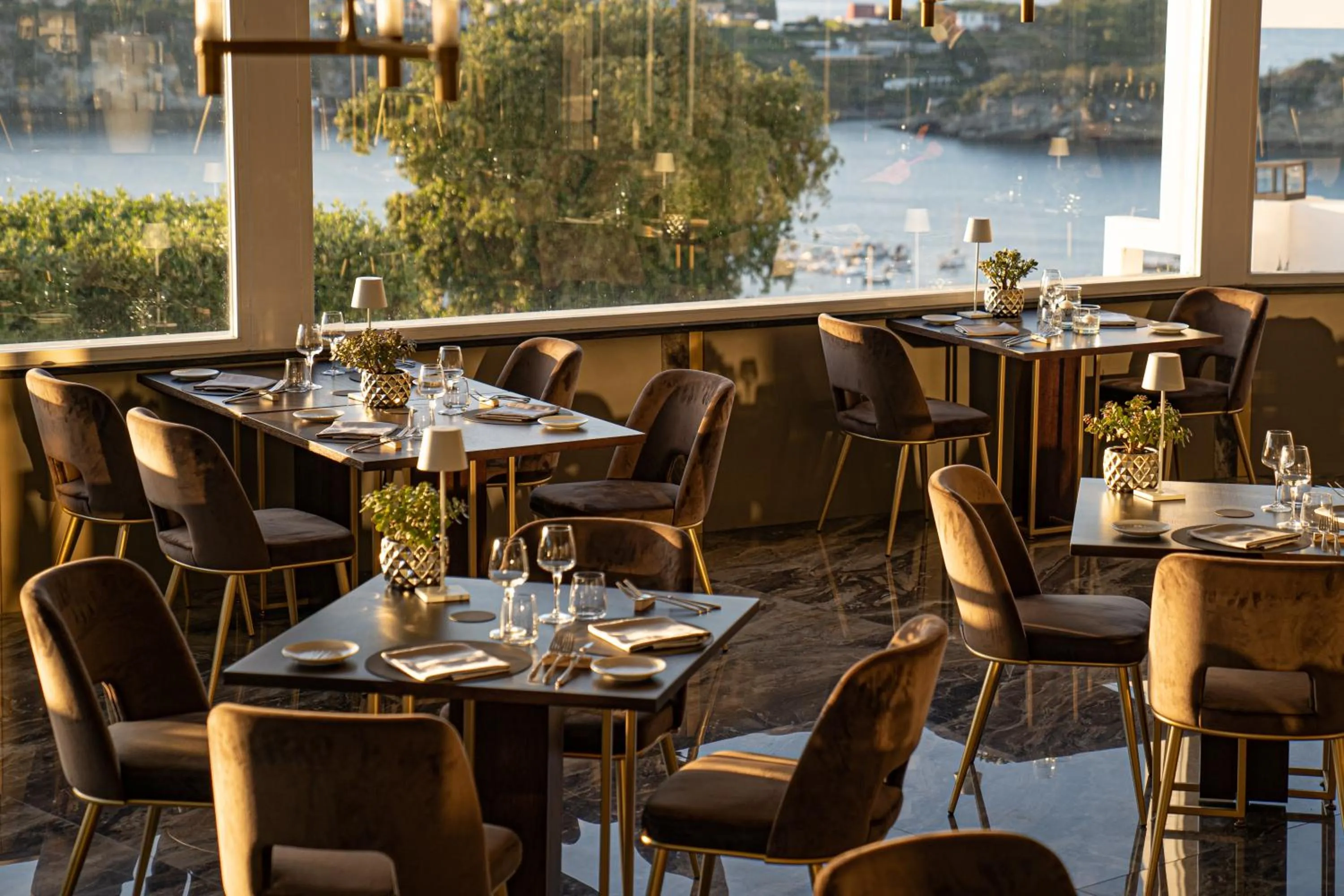 Restaurant/places to eat in Hotel Cala Moresca