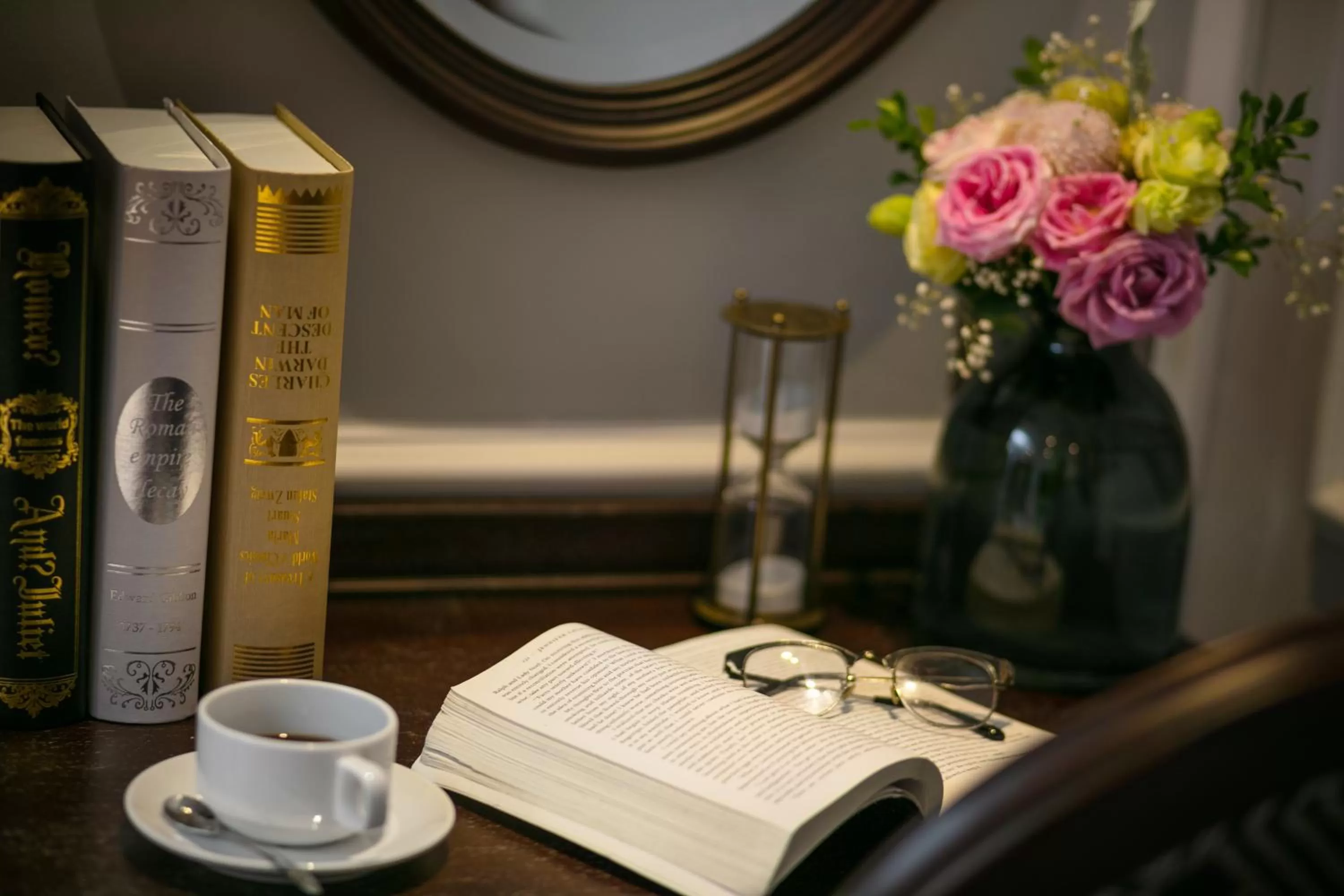 Decorative detail in Canary Hotel
