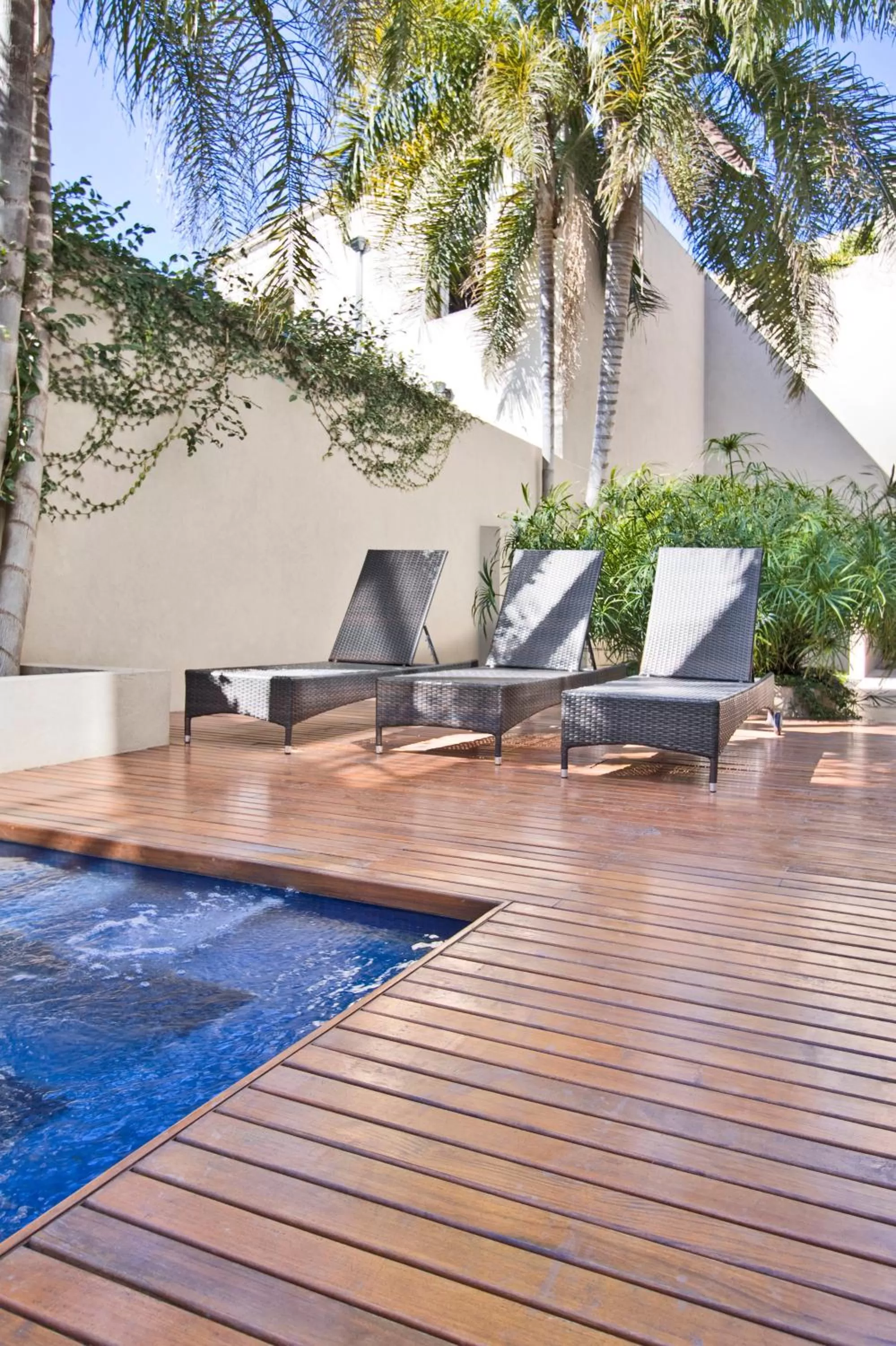 Area and facilities in San Isidro Plaza Hotel