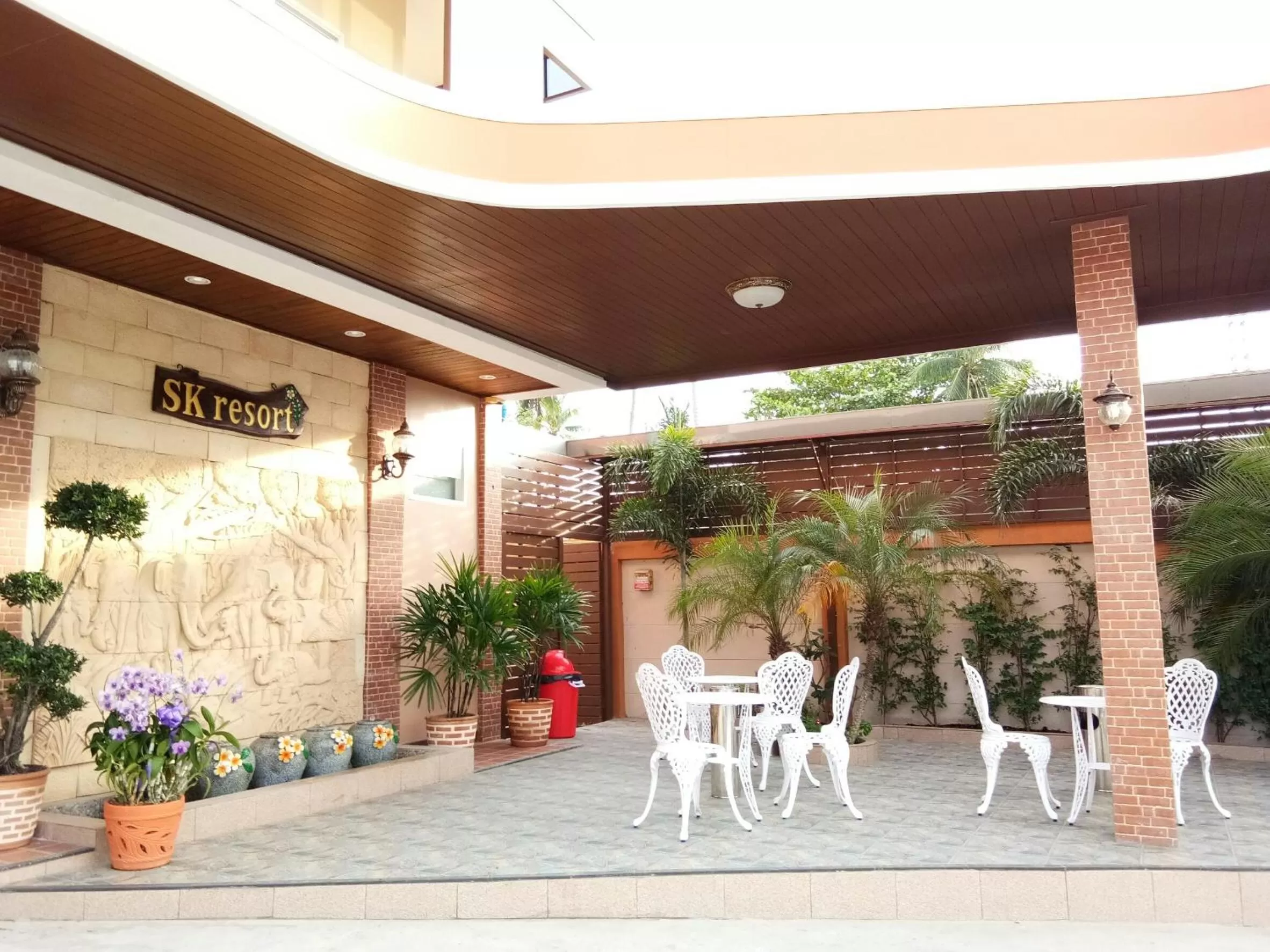 Communal lounge/ TV room in SK Resort Pattaya