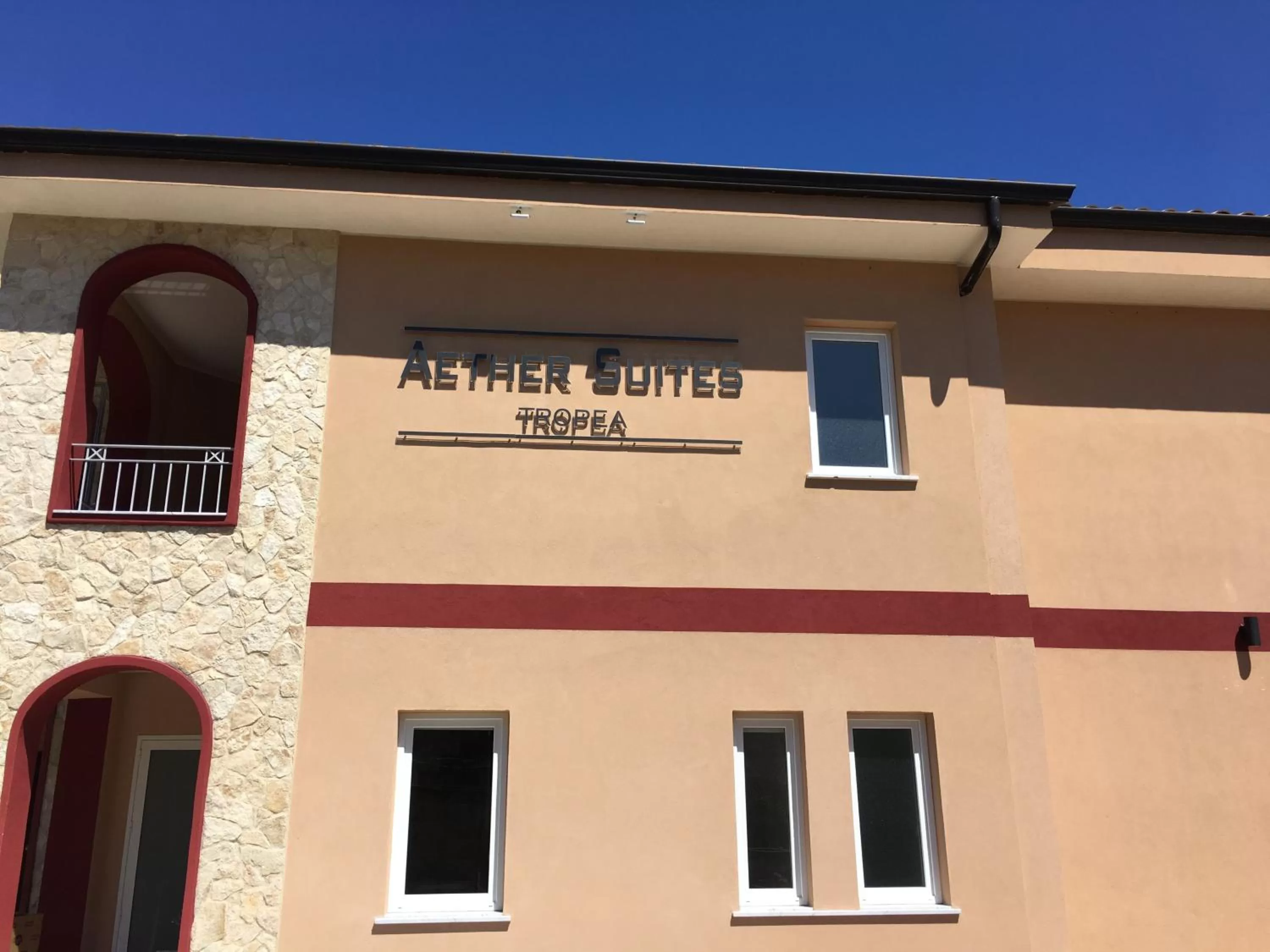 Facade/entrance in Aether Suites Tropea - Free Private Parking
