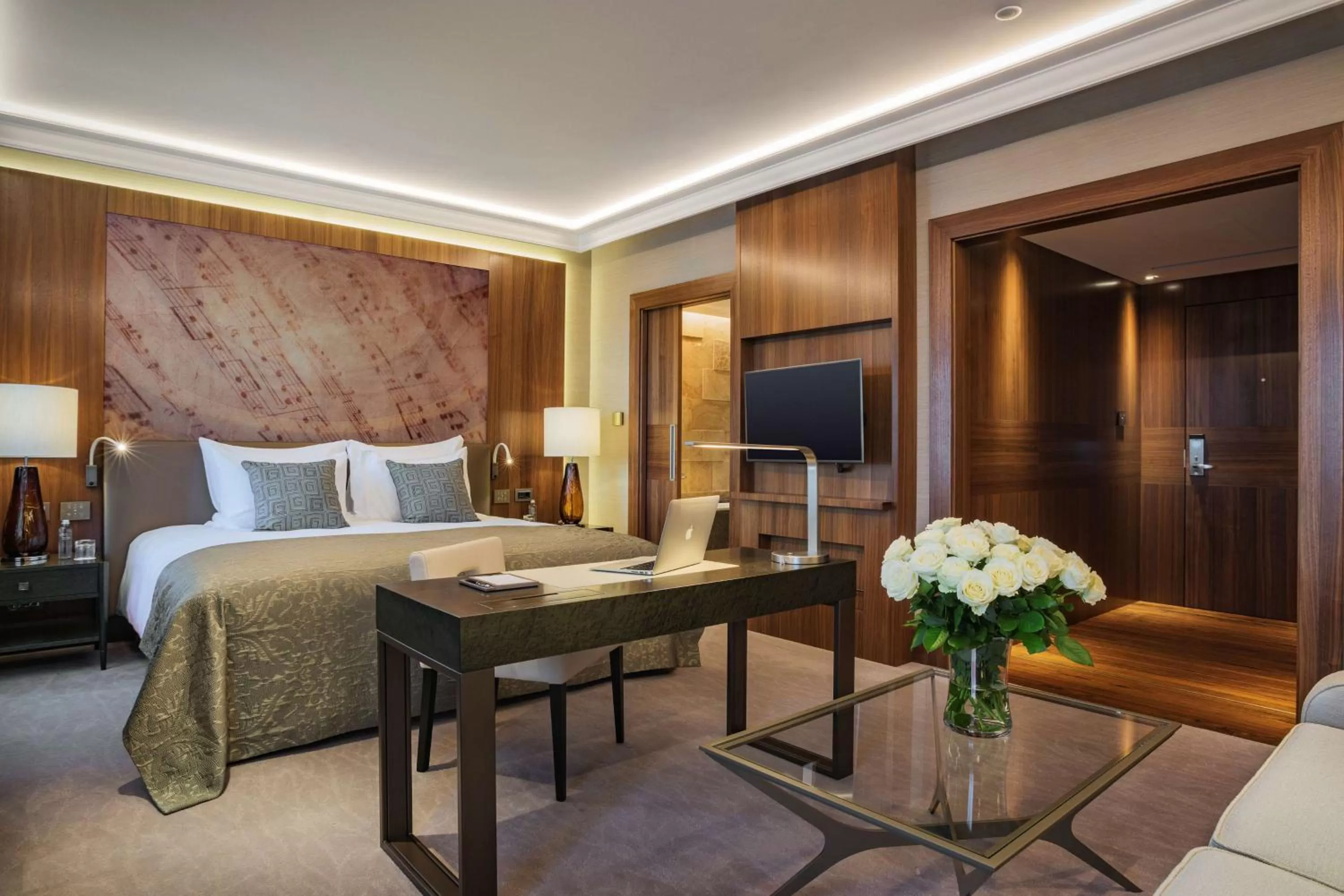 Bedroom, Bed in Grand Hotel Kempinski Riga