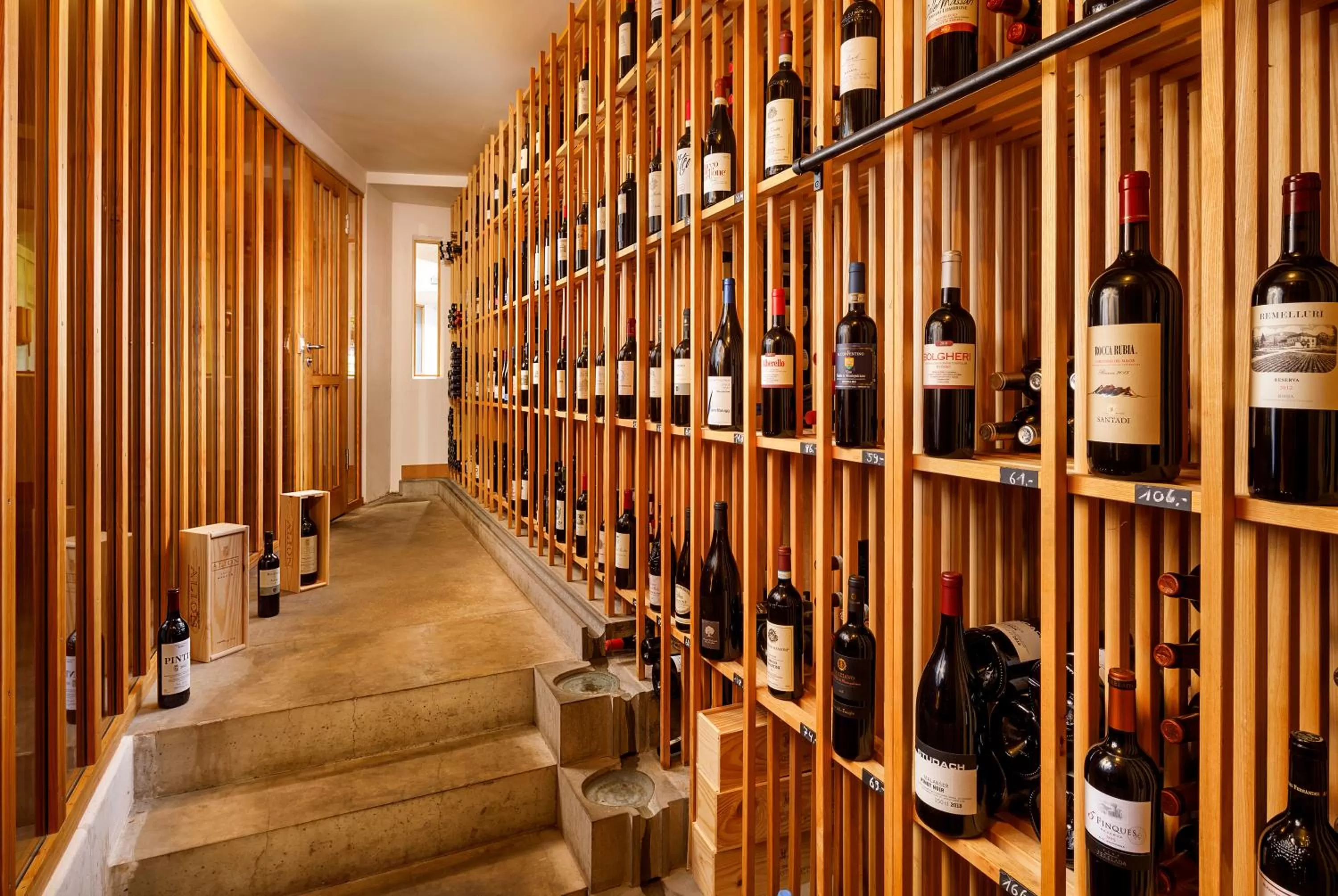 Restaurant/places to eat in Hotel Restaurant Schiff