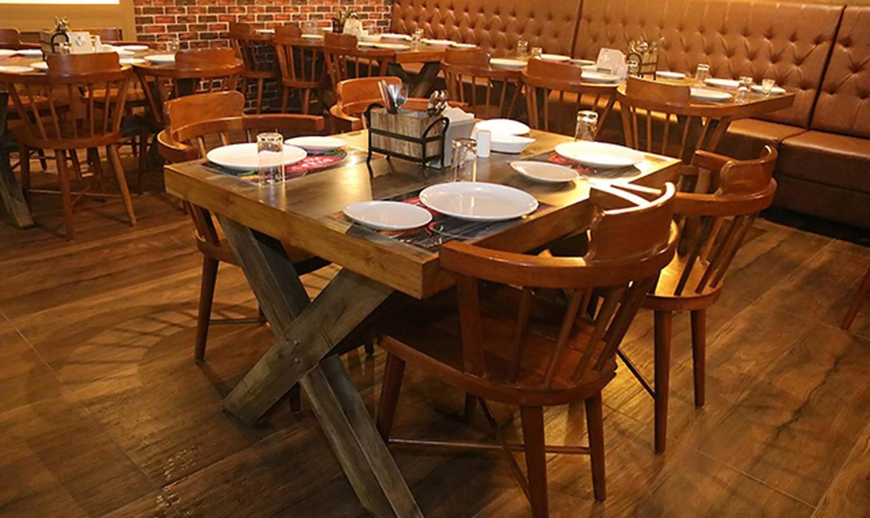 Restaurant/places to eat in Metro Plaza Hotel by RAK Rooms, Mangaluru