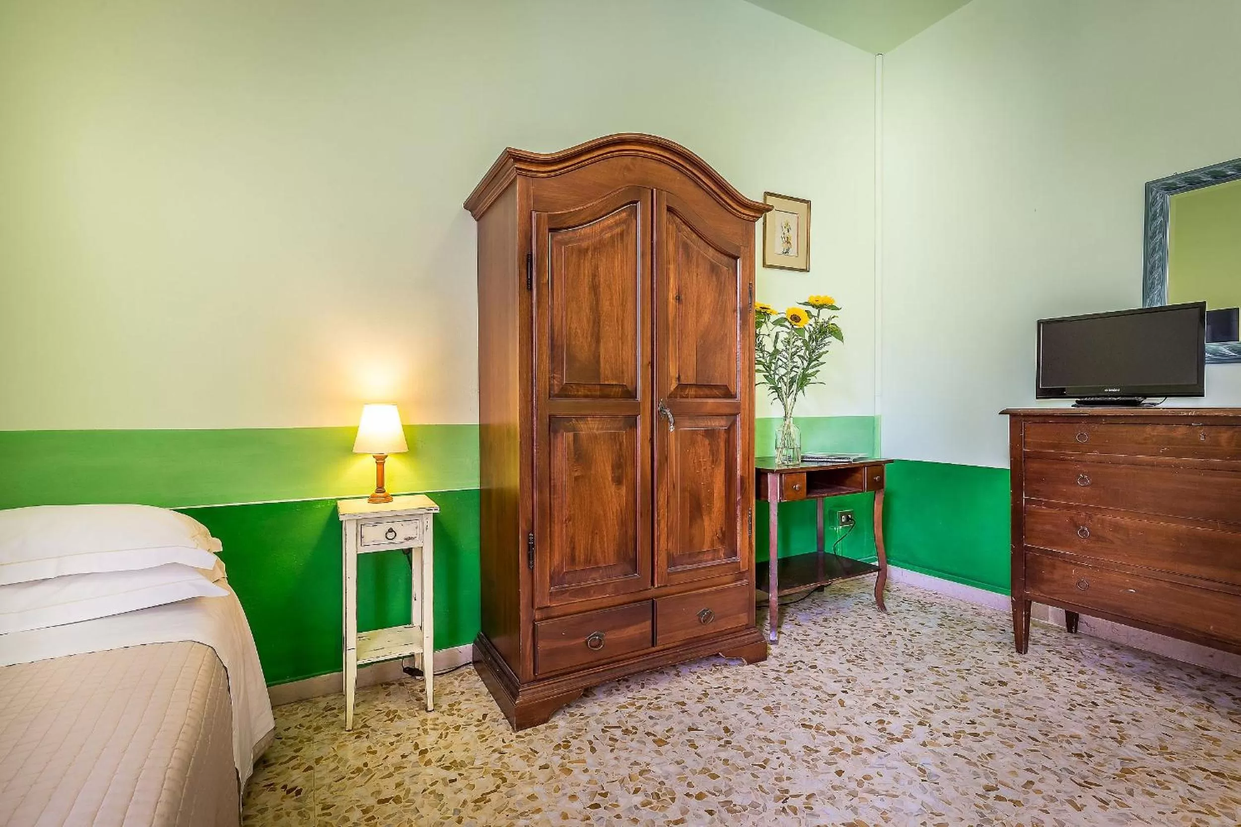 Decorative detail, Bed in Locanda il Fornello