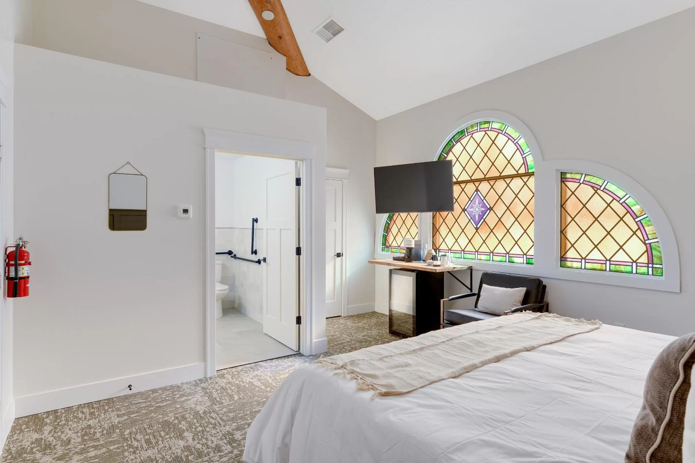 Bed in Balsam Lake Lodge