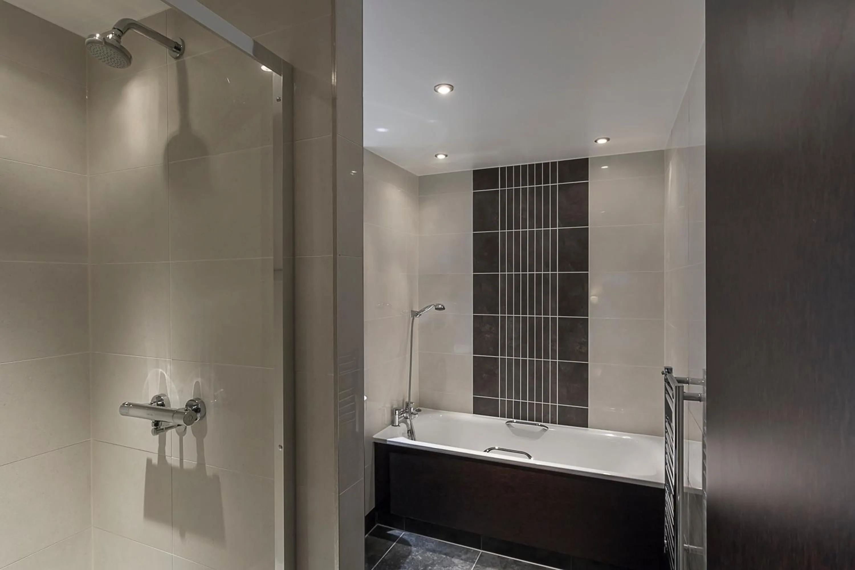 Bathroom in Best Western Plus Pinewood Manchester Airport-Wilmslow Hotel