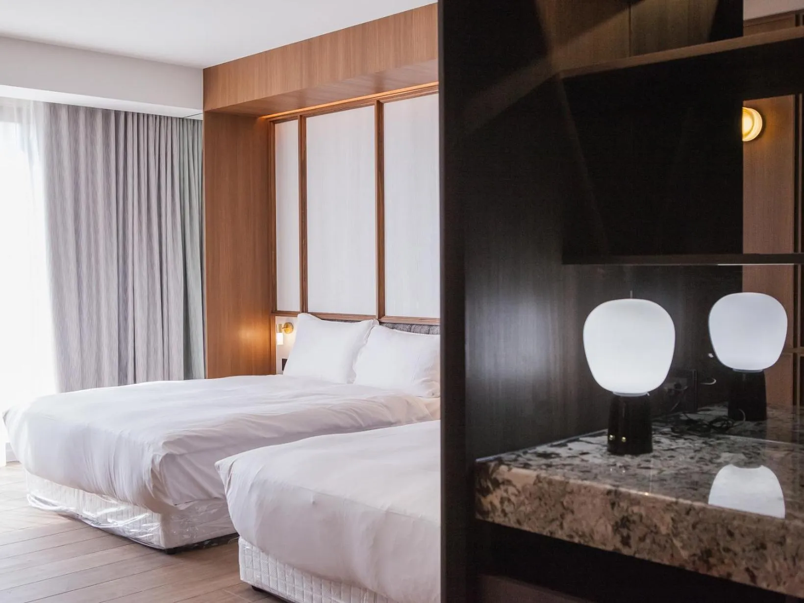 Bed in Hôtel de Ľeau