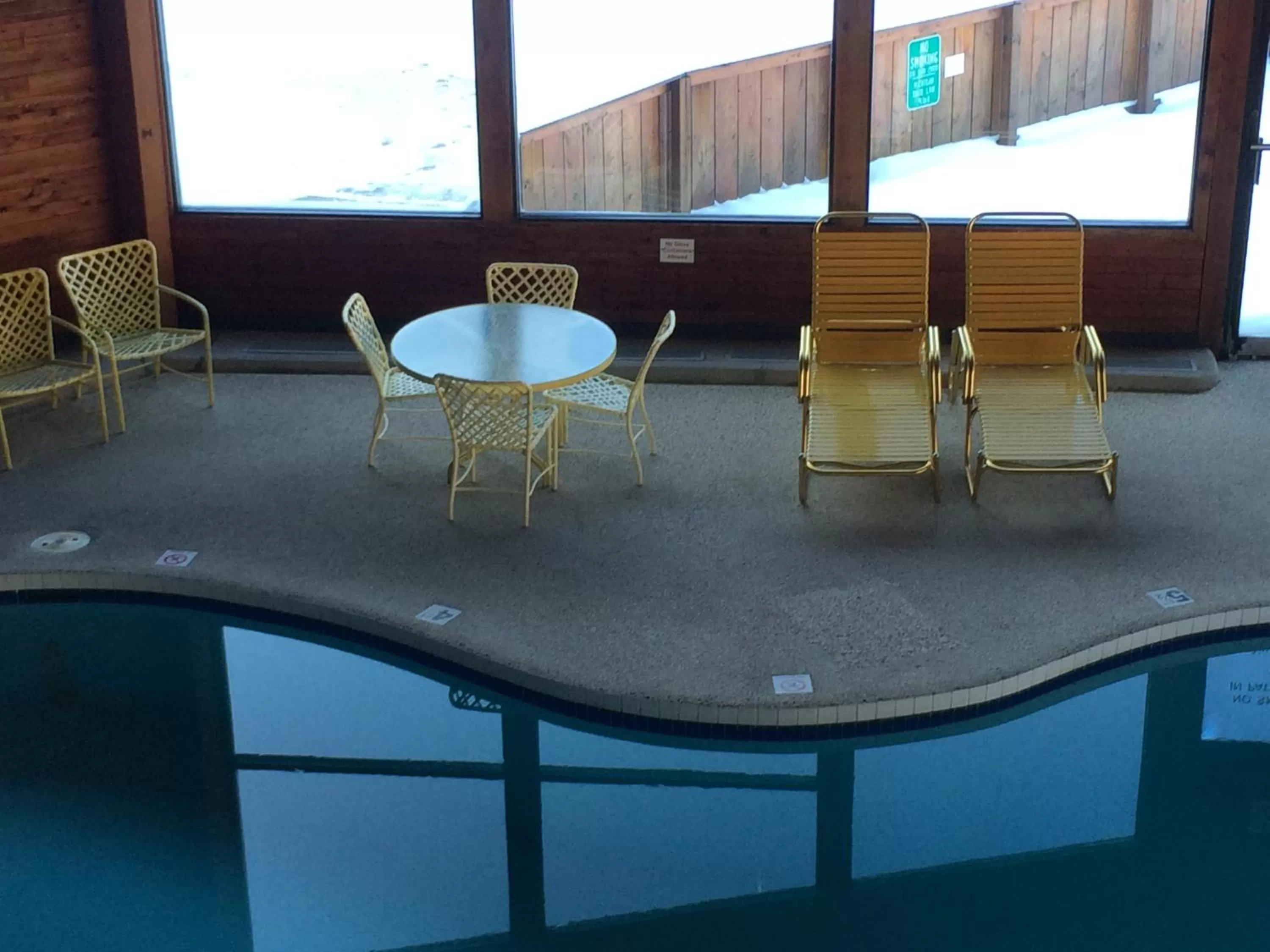 Property building in Cedar Motor Inn