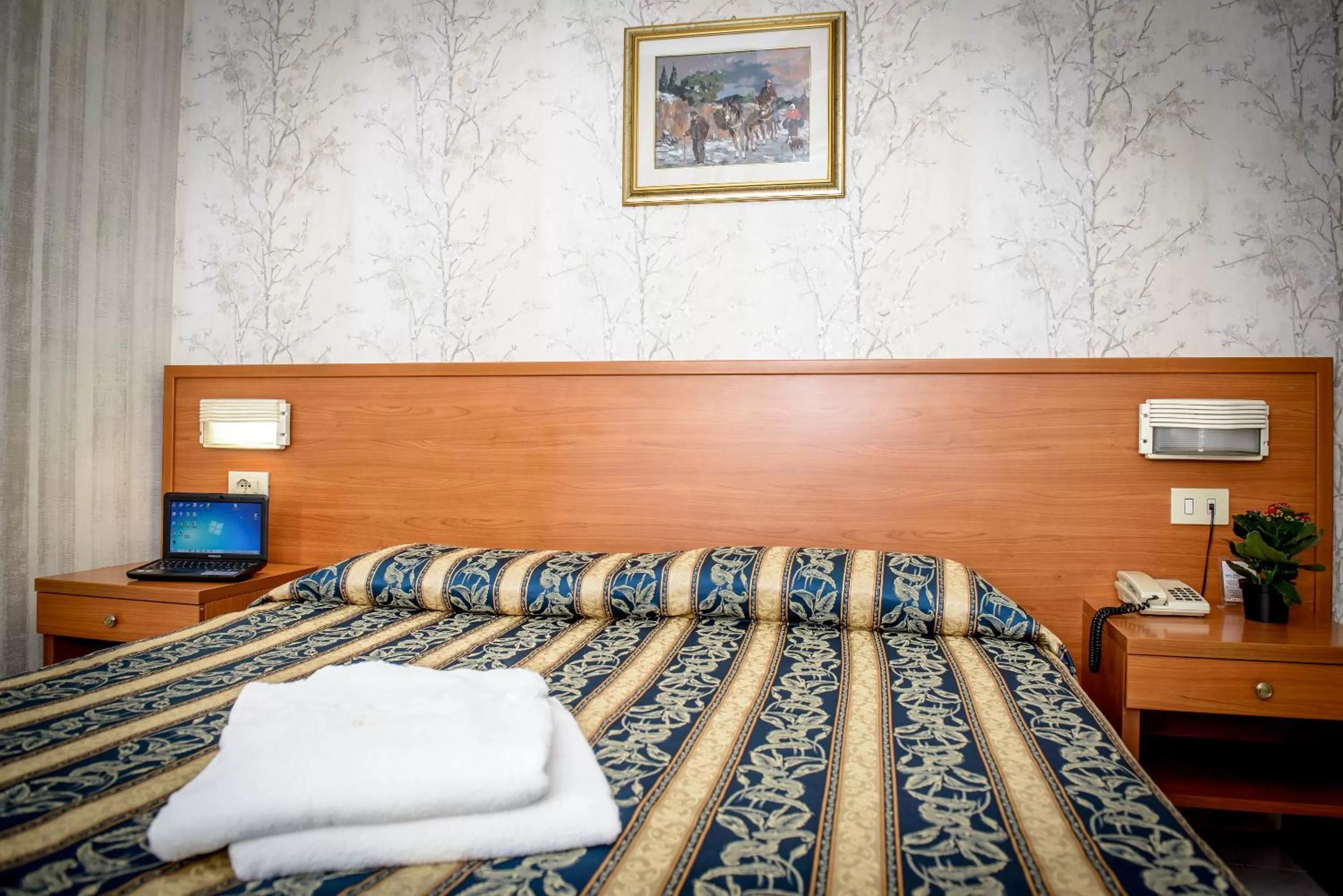 Photo of the whole room, Bed in Hotel Emmaus