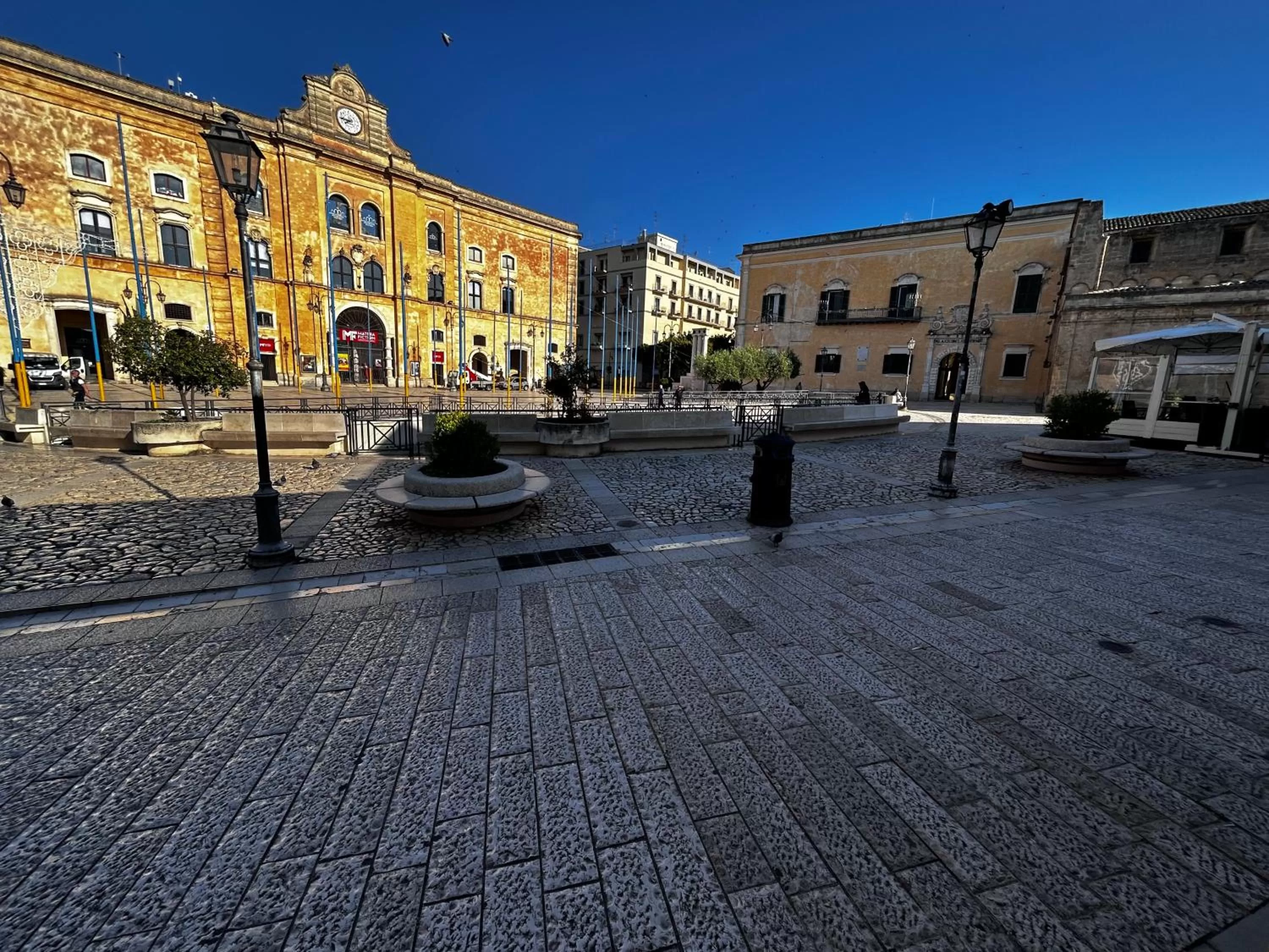 Restaurant/places to eat in Recinto antico Sweet Rooms